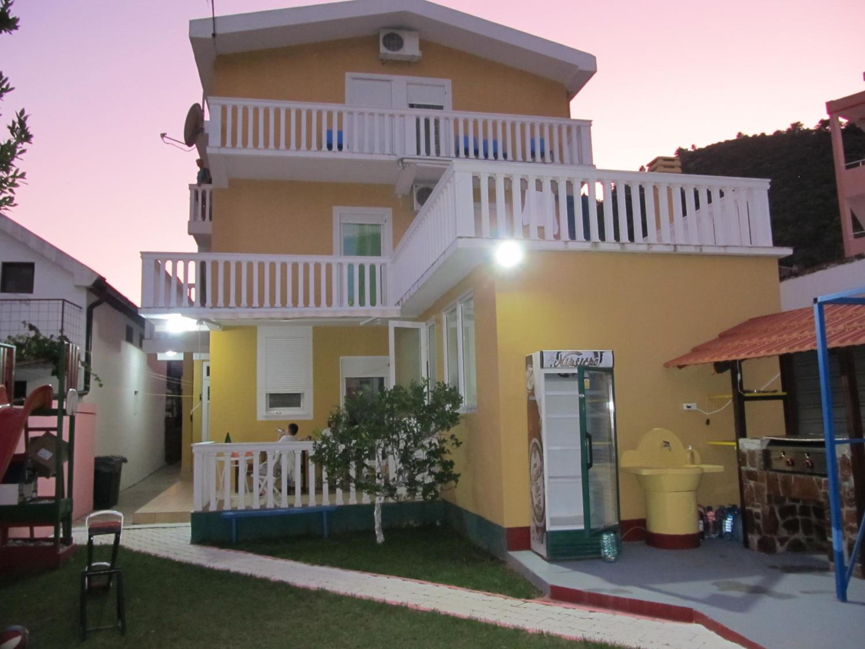 Vila AKI-KA view 4