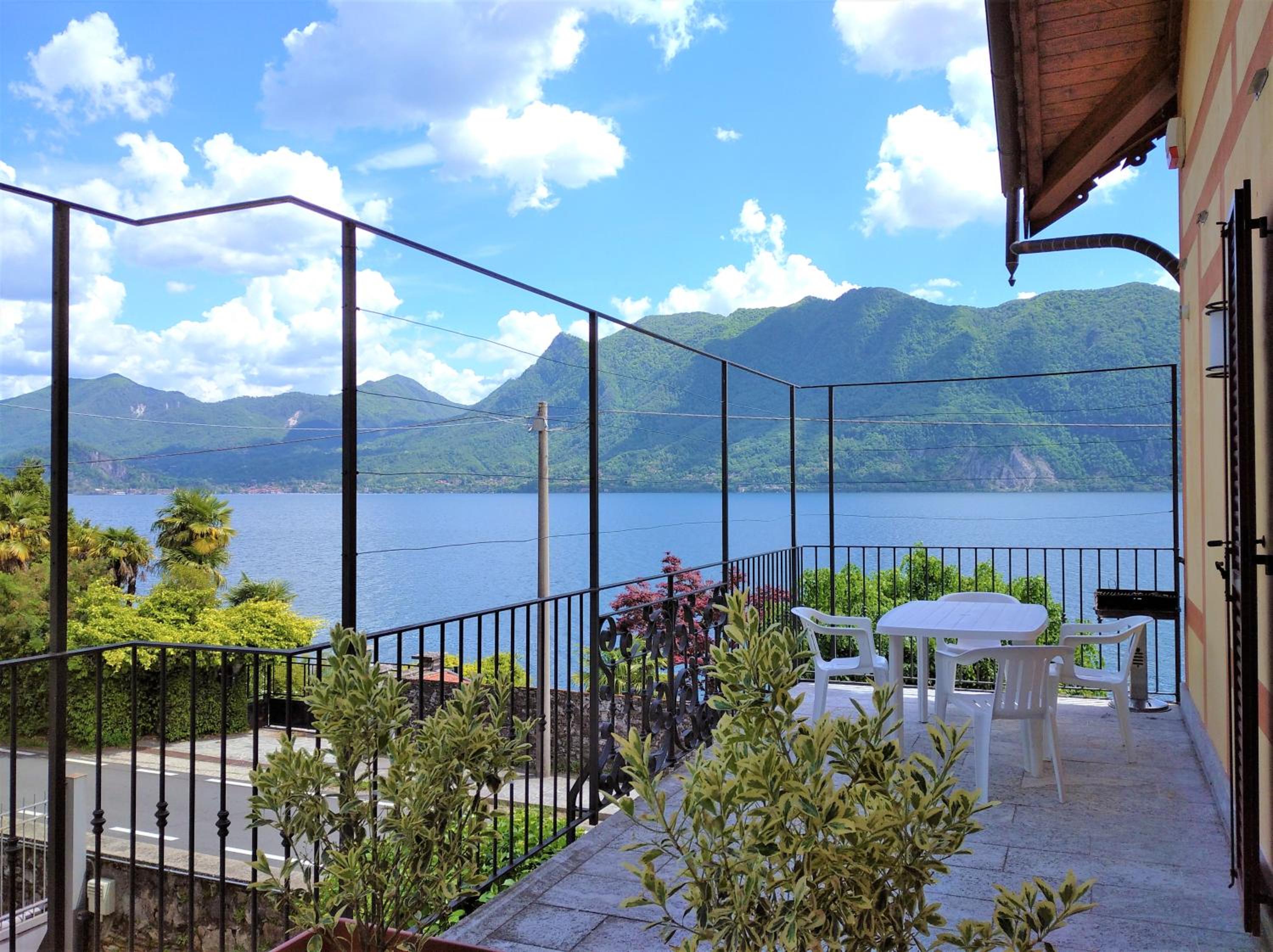 La Verbanella A view 3