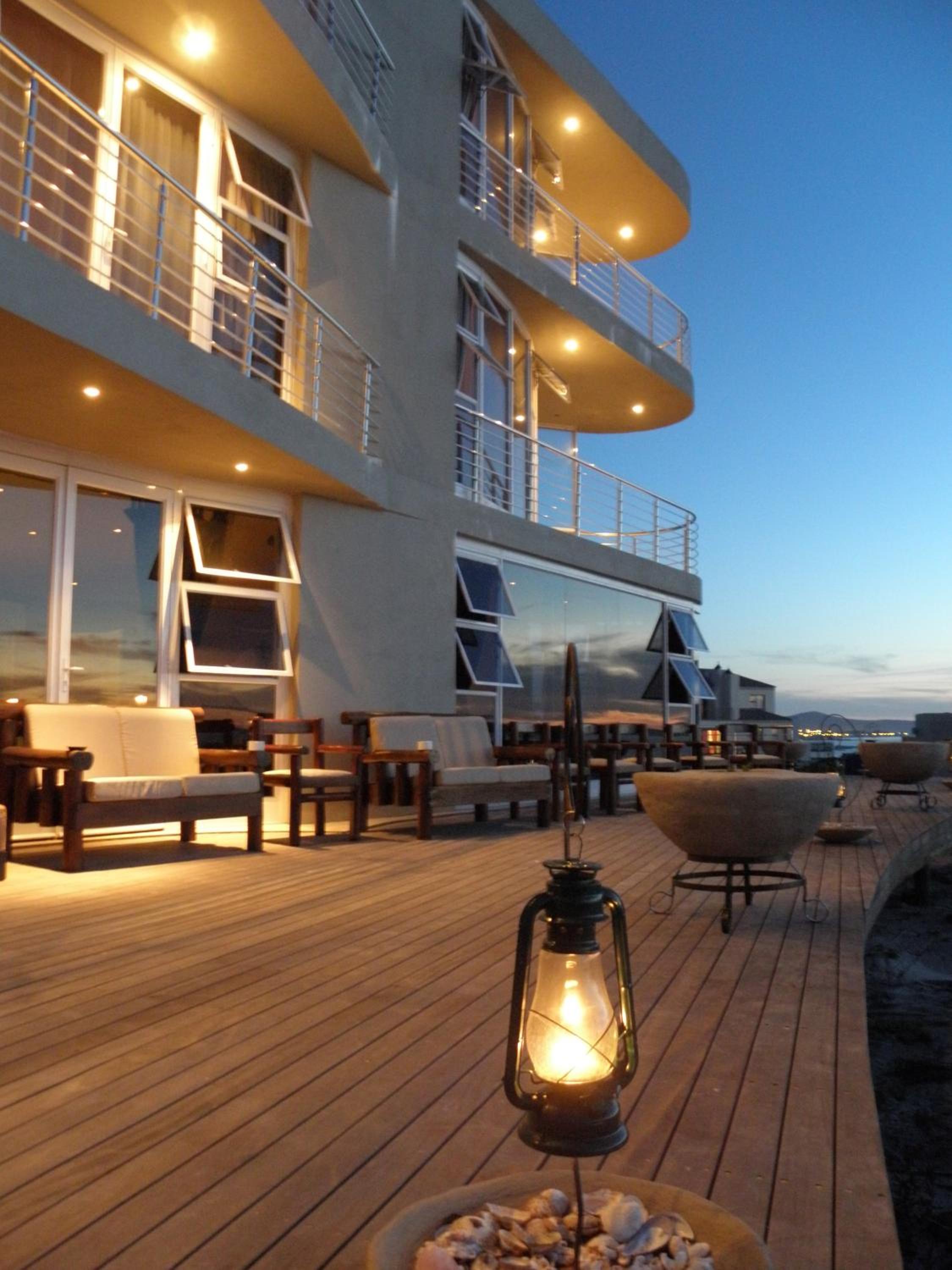 Crystal Lagoon Lodge