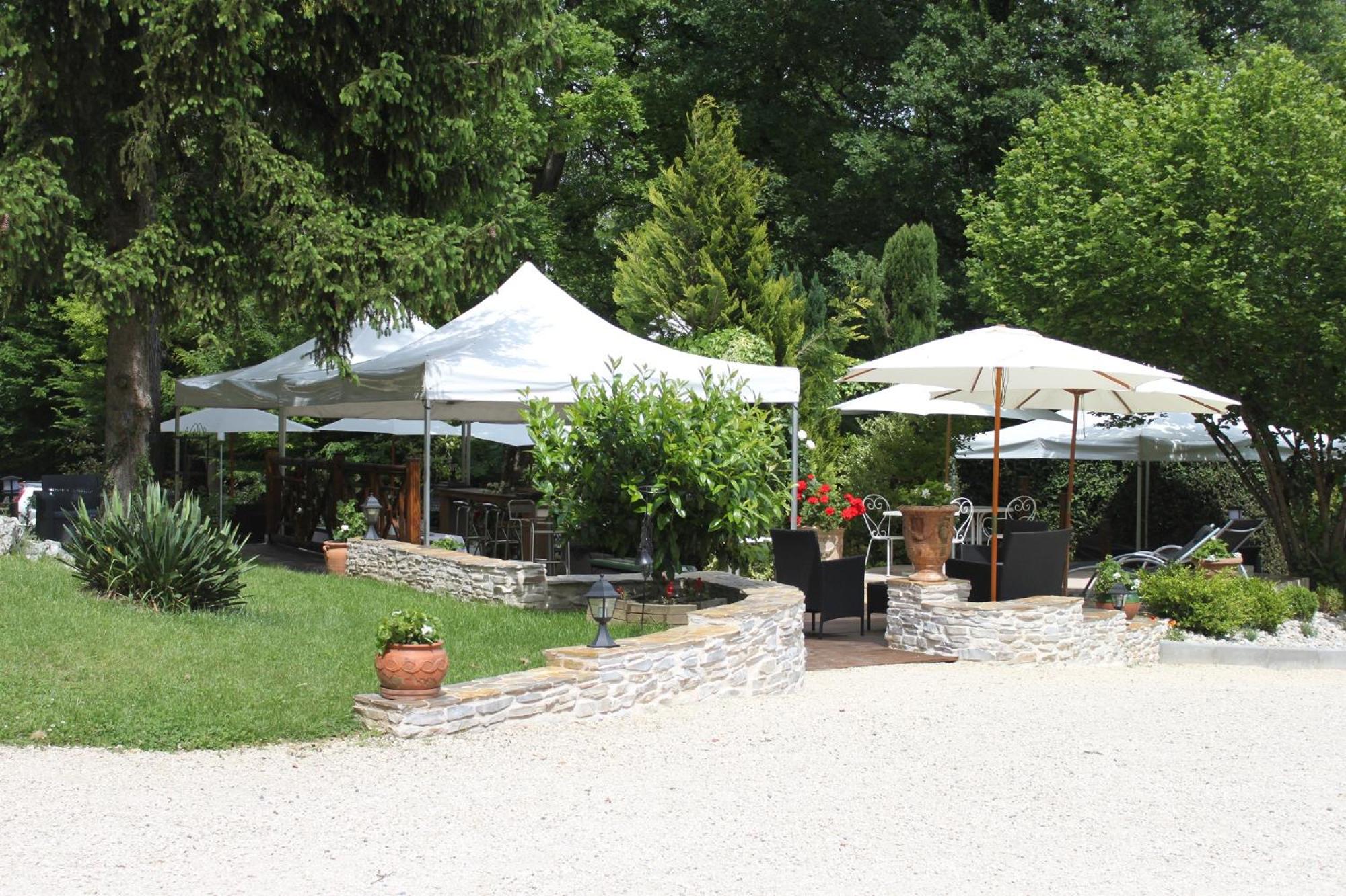 outdoor BBQ area