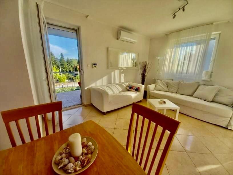 Balaton BeachSide Apartman Siófok N2 view 5
