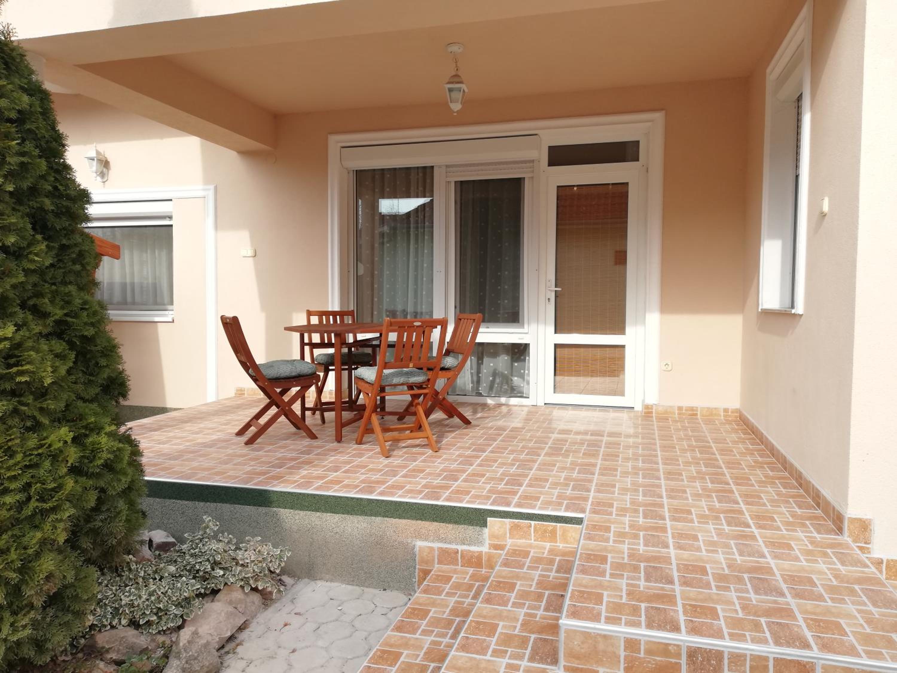 Imola És Andrea Apartmanház view 5