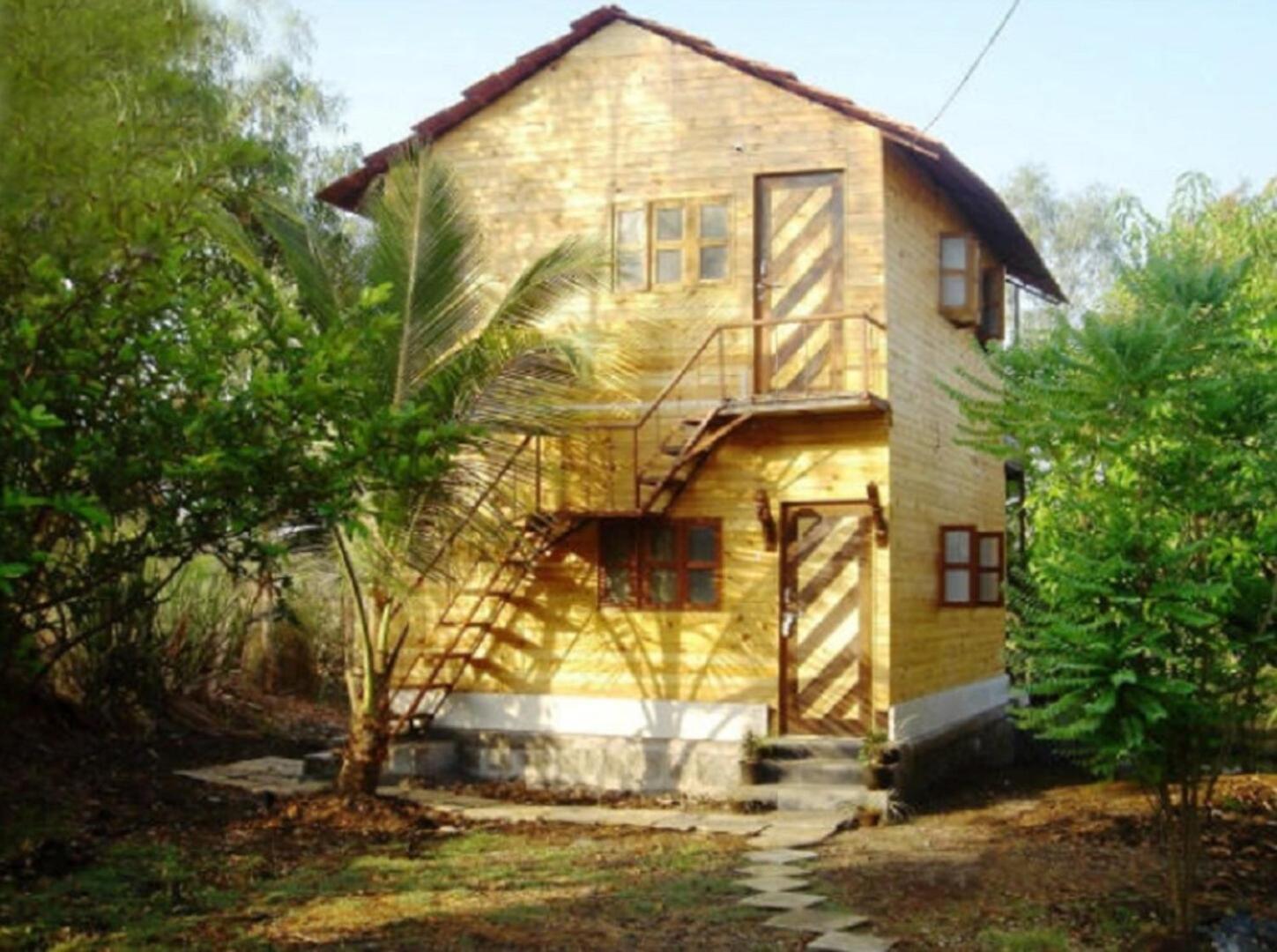 Nice Farm Resort Wada view 2