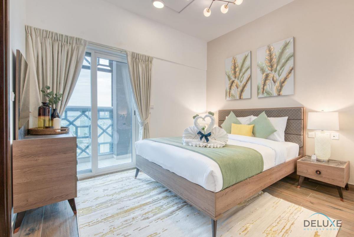 Splendid 2BR in Victoria Residency Al Furjan by Deluxe Holiday Homes