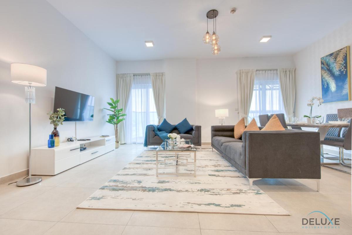 Splendid 2BR in Victoria Residency Al Furjan by Deluxe Holiday Homes