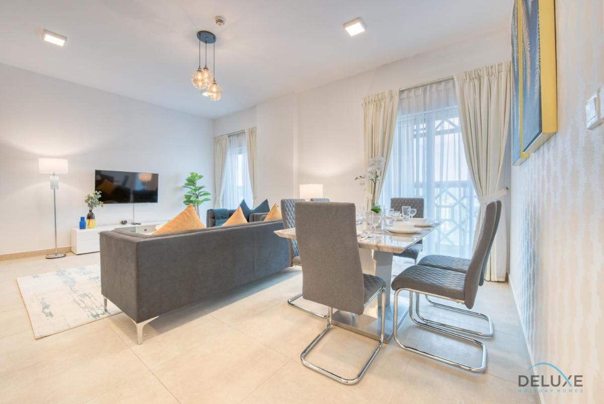 Splendid 2BR in Victoria Residency Al Furjan by Deluxe Holiday Homes