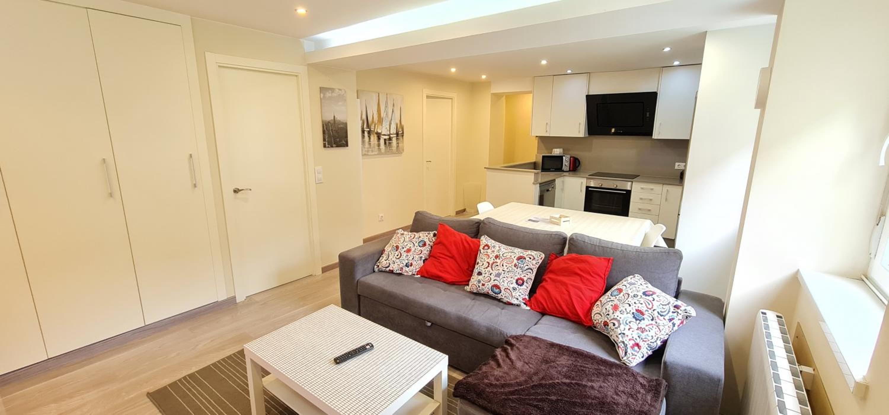 Avenida de Arteixo. Precioso apartamento - Property Image 19