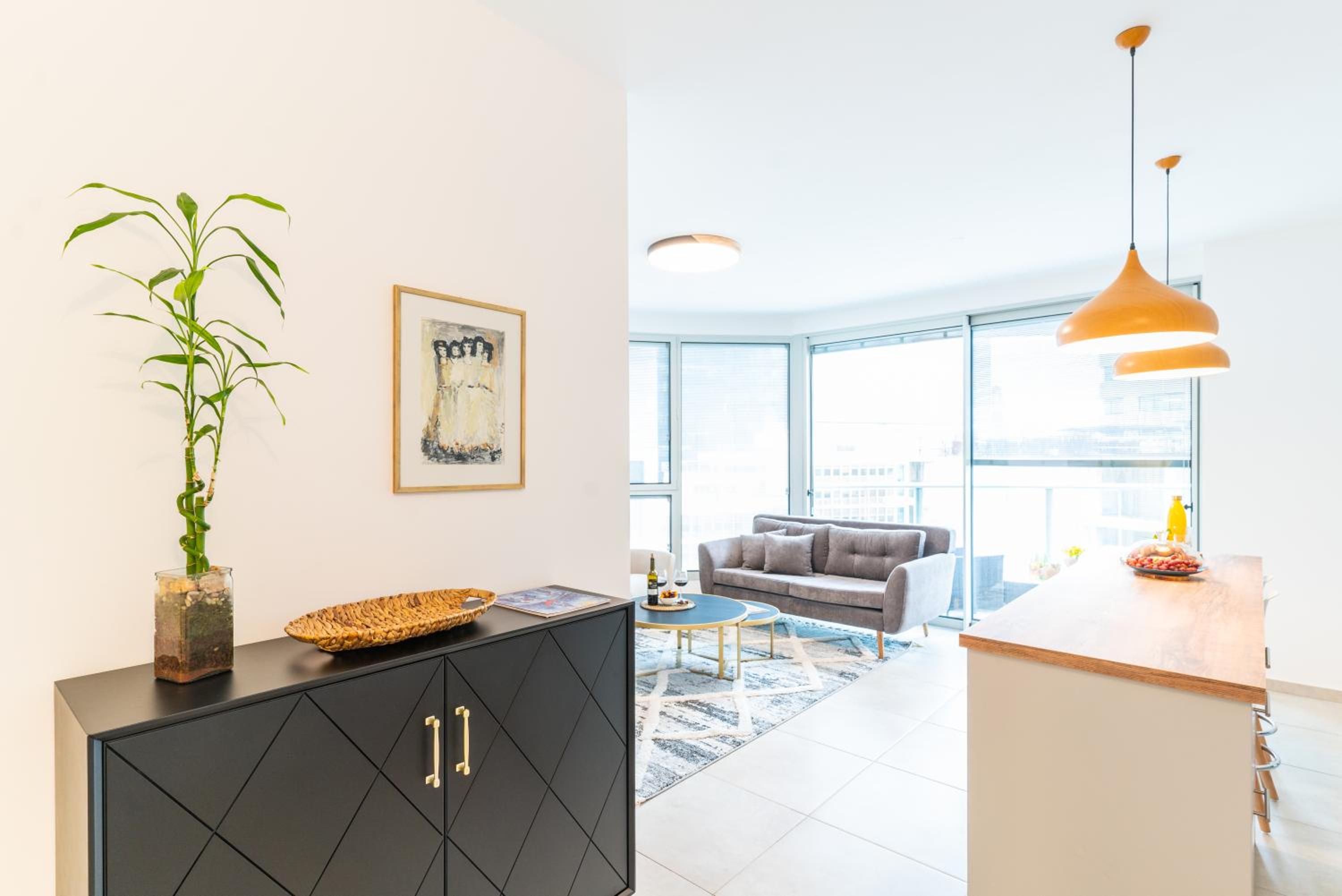 Mamad Sunlit Elegant 3BR Stay with Mamad view 5