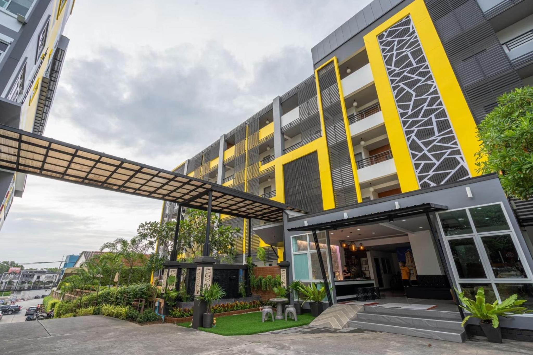 Hotel S.B.Living Place - Image 1