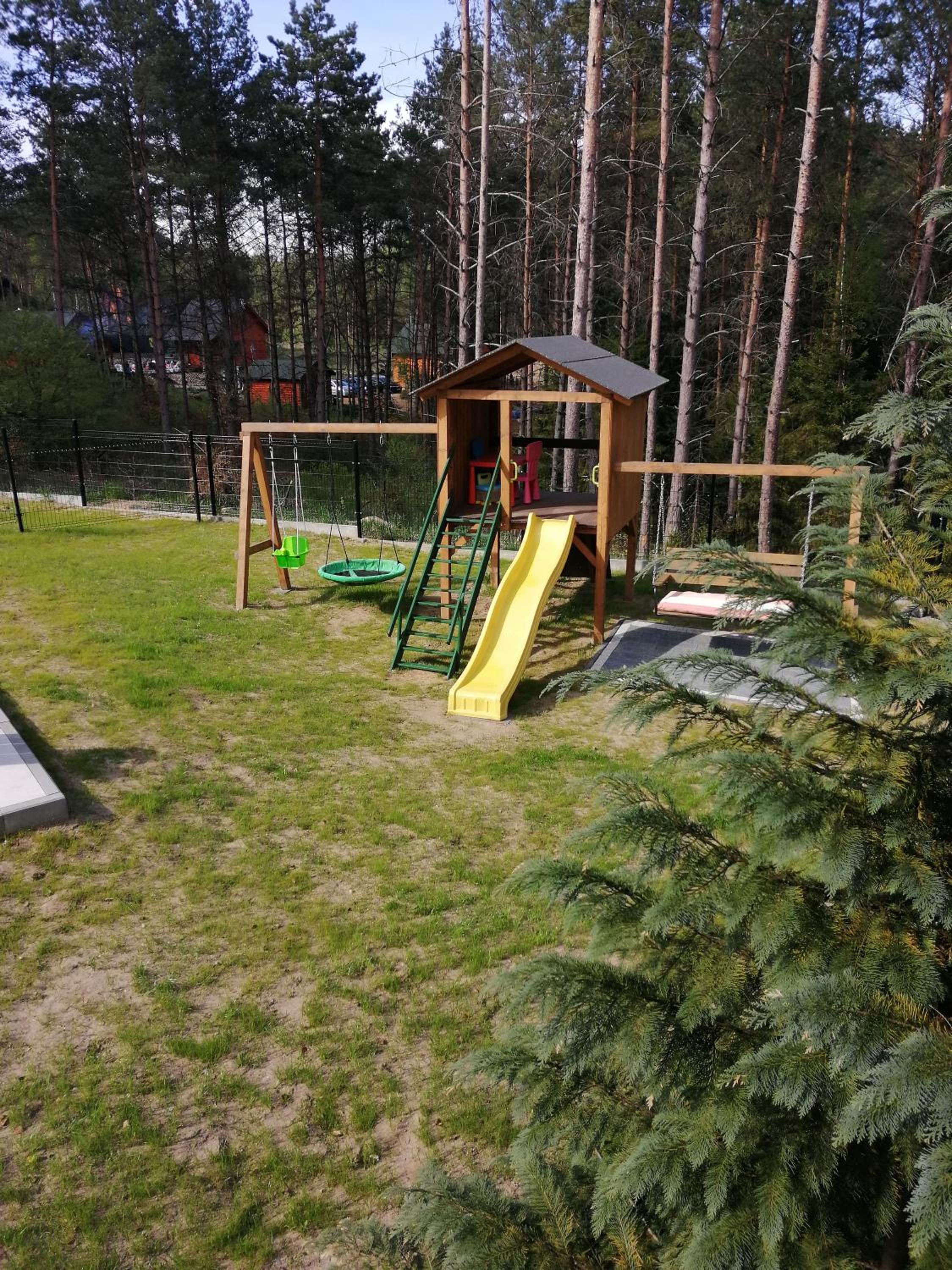 Photo 8