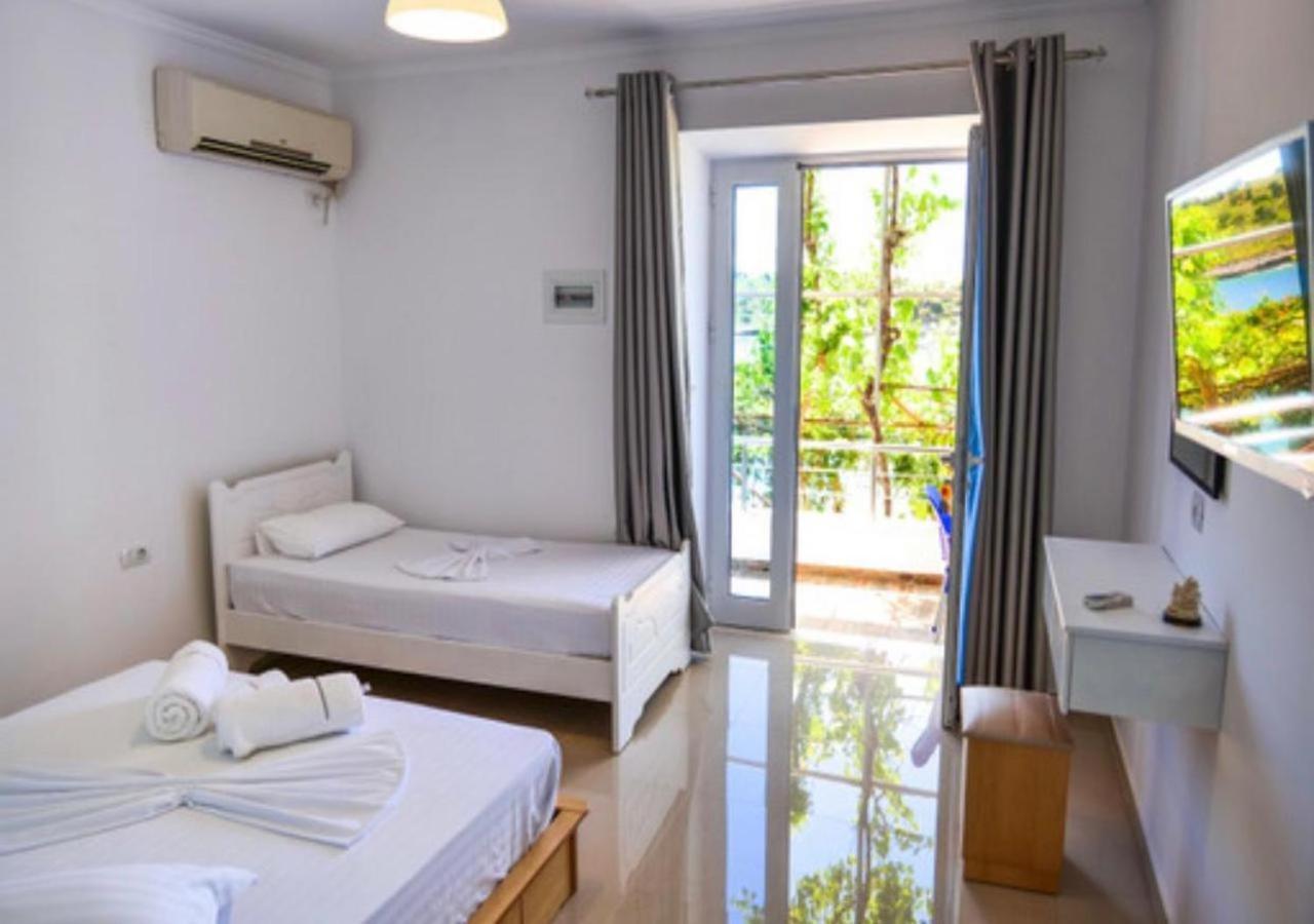 Villa Xhefri