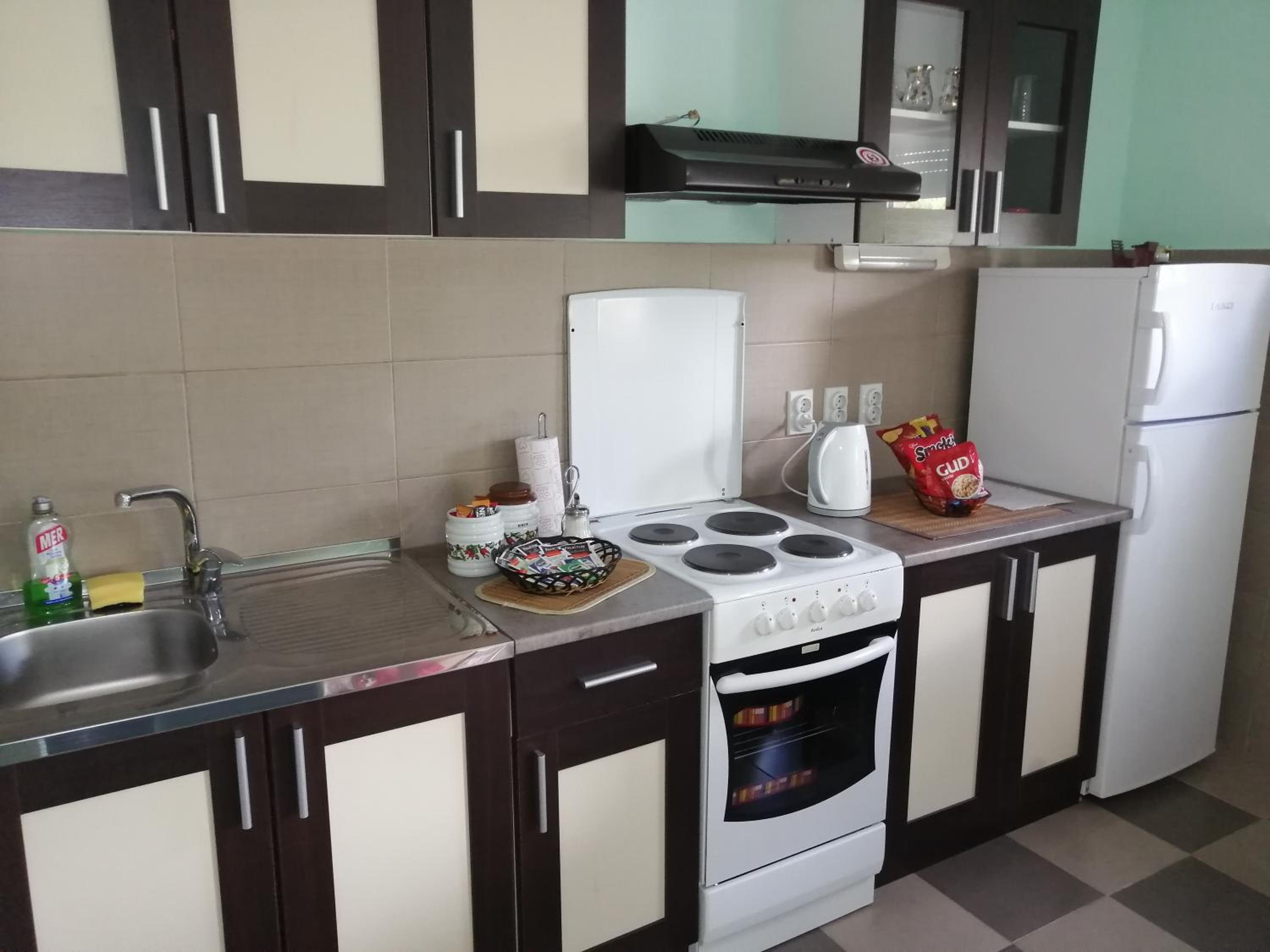 Airport apartment T&T