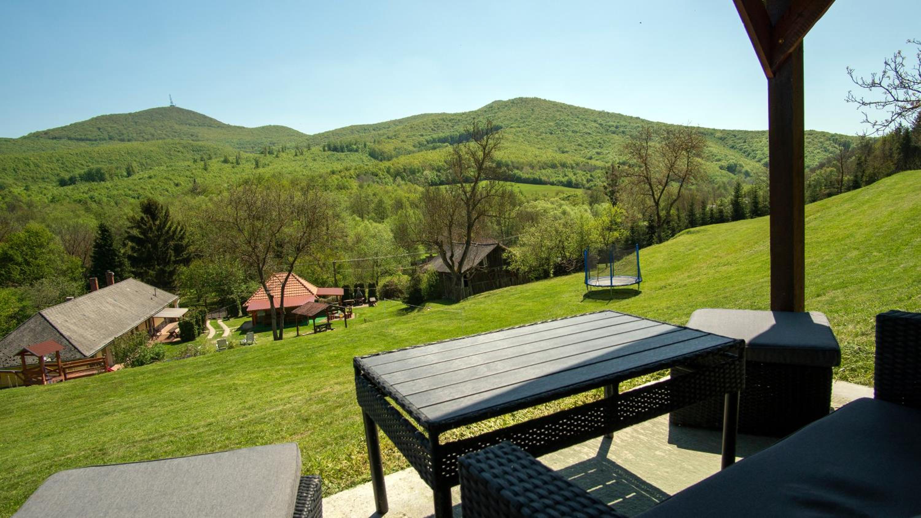 Napsugár Vendégház - Sátoraljaújhely view 3