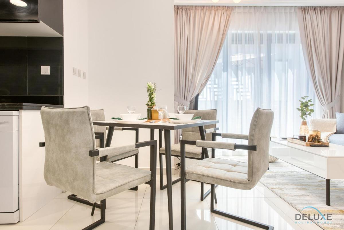 Splendid 1BR in Executive Bay Tower Business Bay by Deluxe Holiday Homes