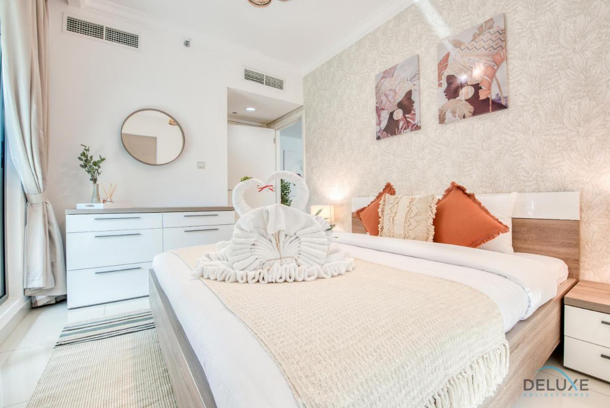 Splendid 1BR in Executive Bay Tower Business Bay by Deluxe Holiday Homes