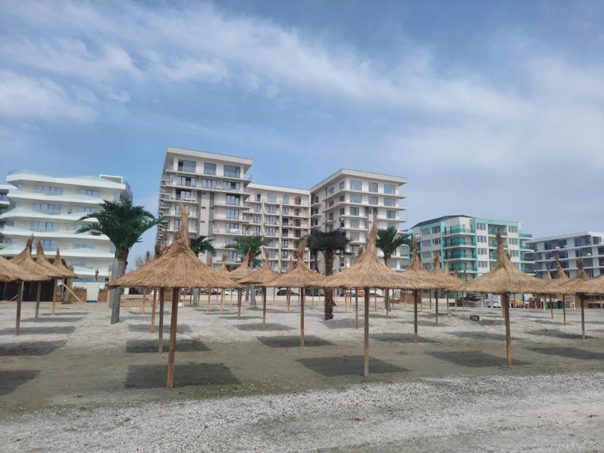 Blue Wave 2 Primul bloc la mare view 3