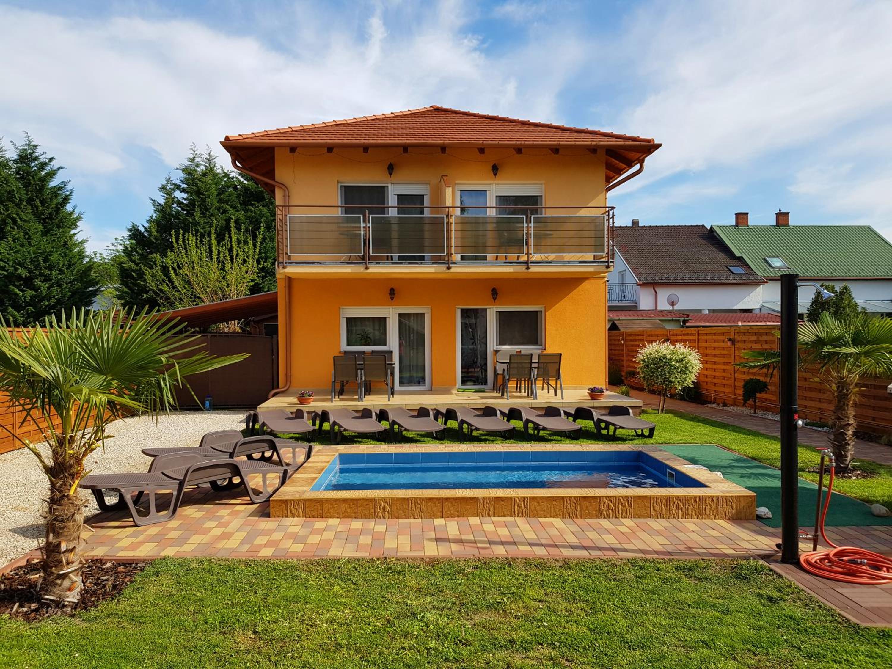 Napsugár Villa B