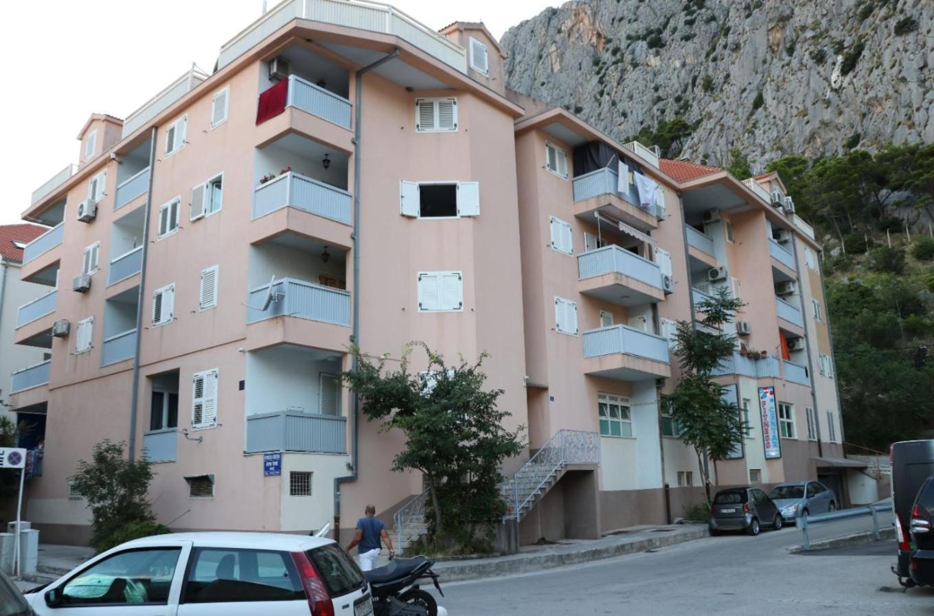 Apartman Gusar -top position, close to the center and the beach, fully equipped