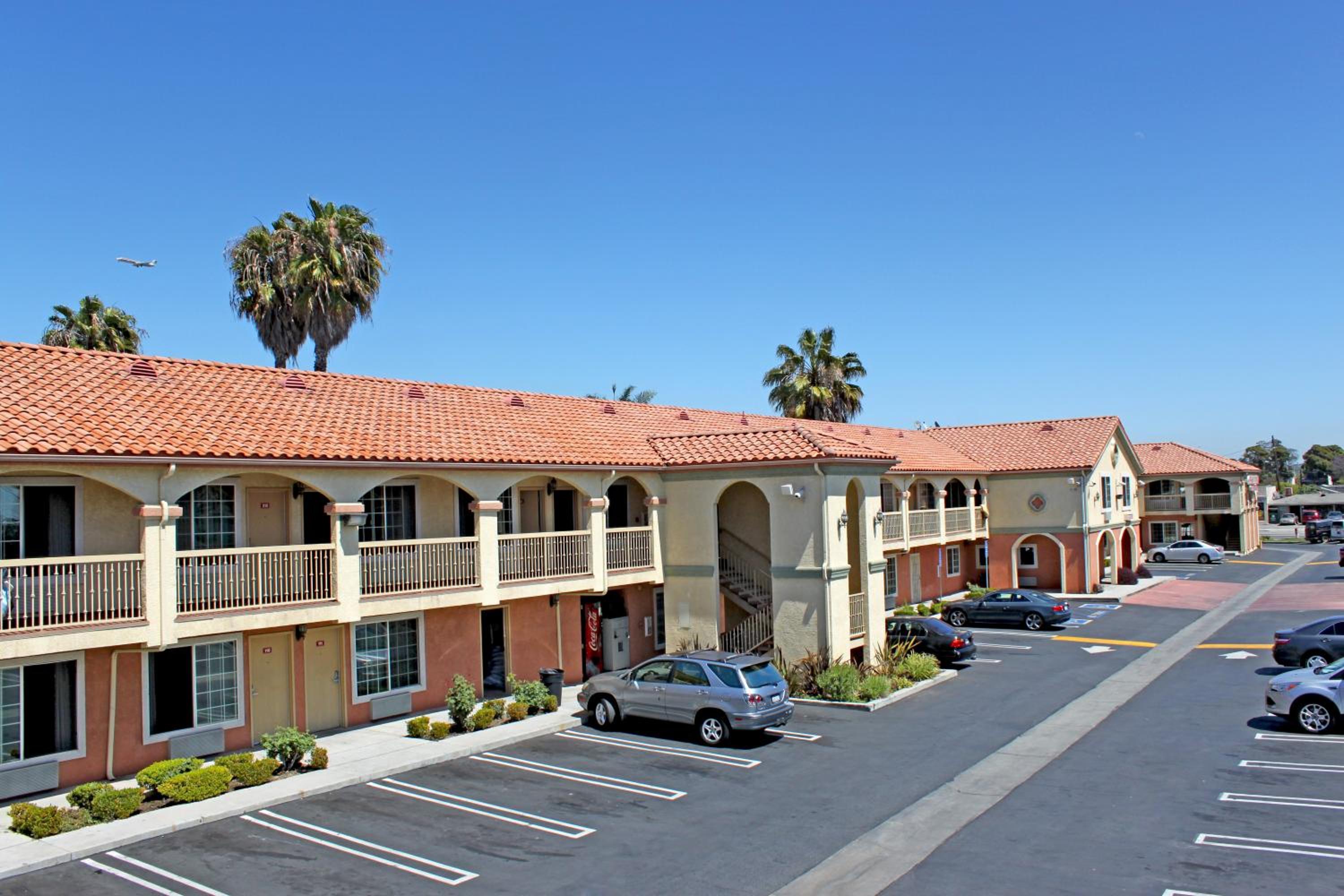 Crystal Inn Suites & Spas