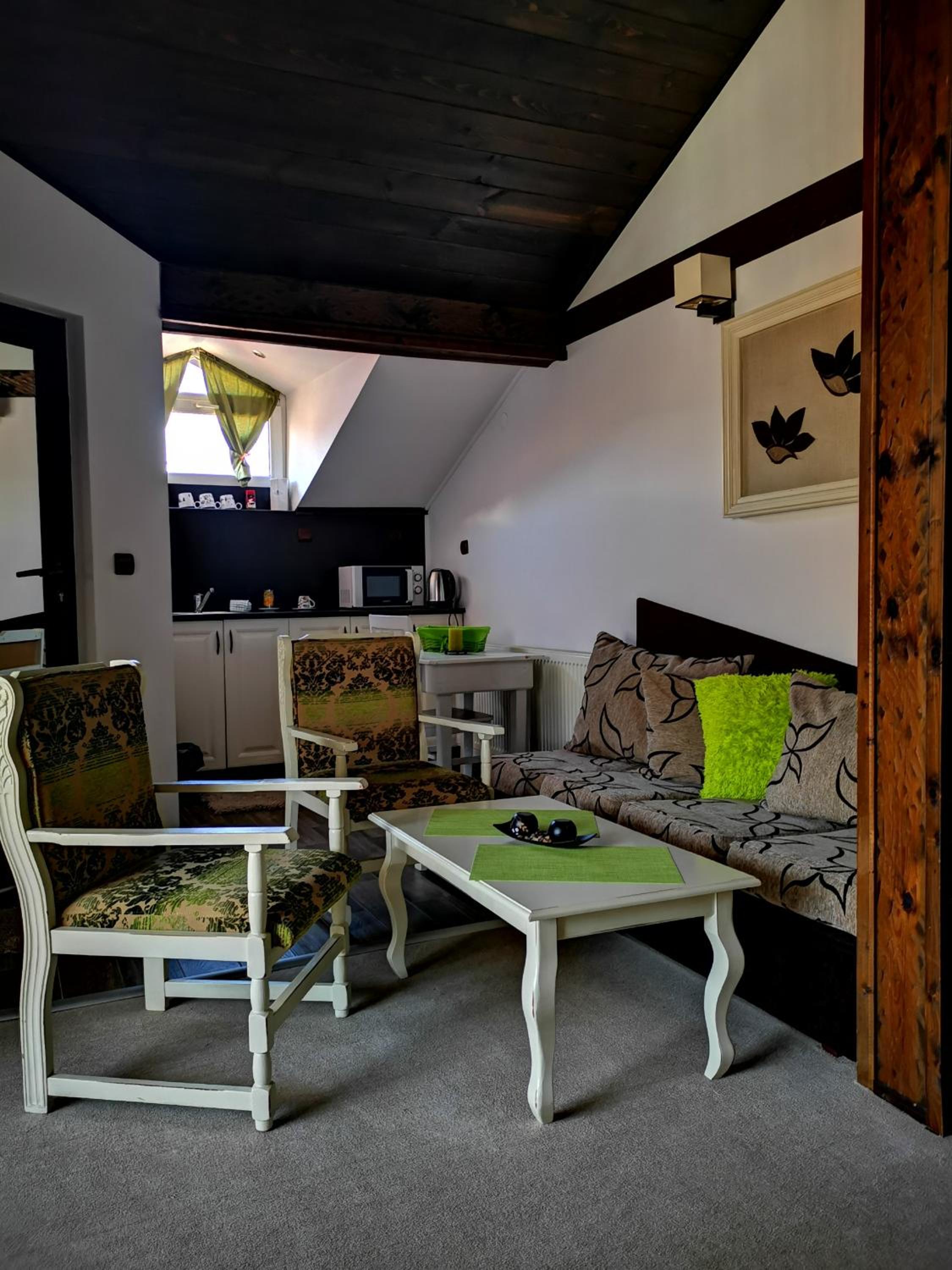 Zigen House