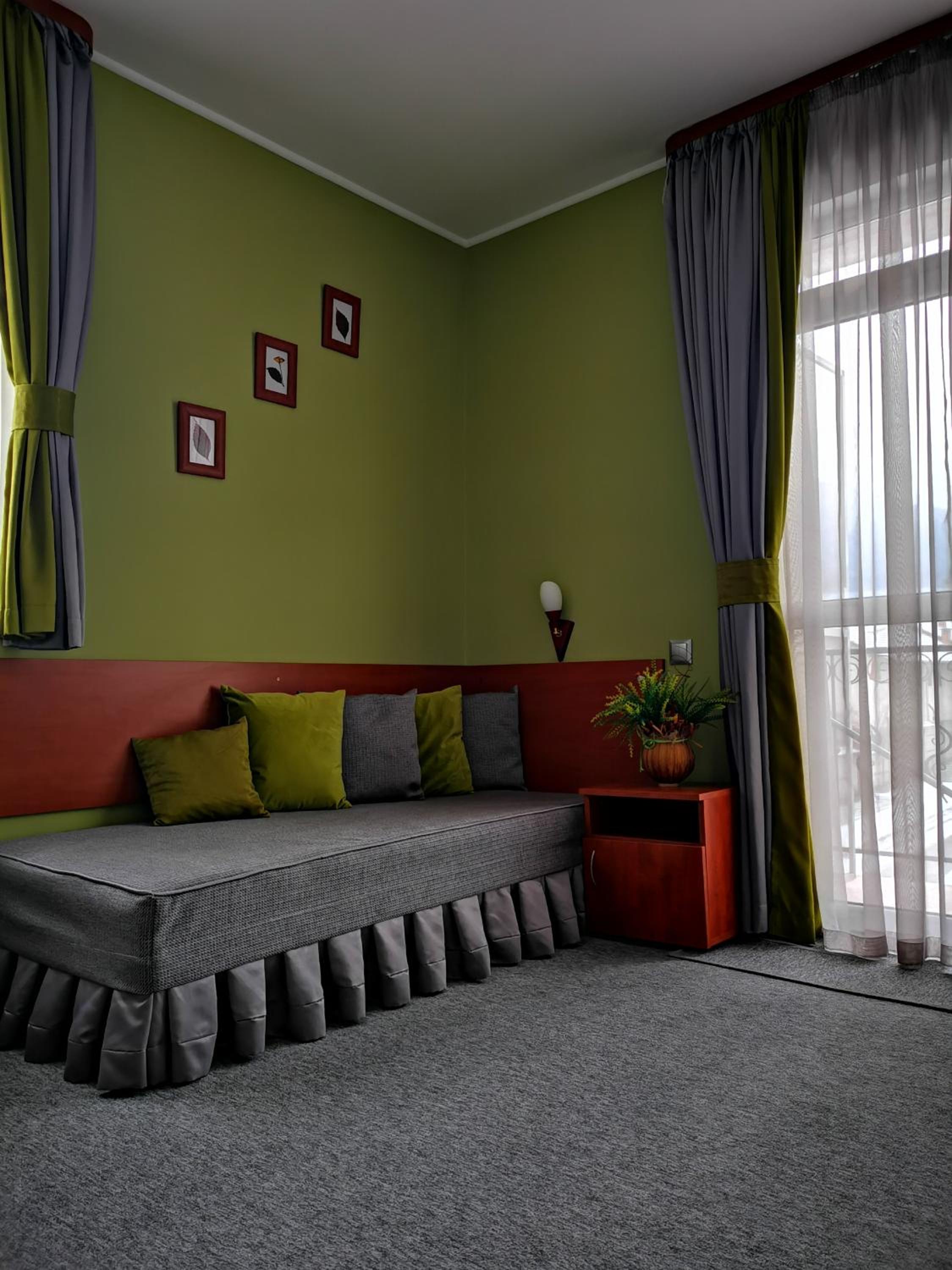 Zigen House