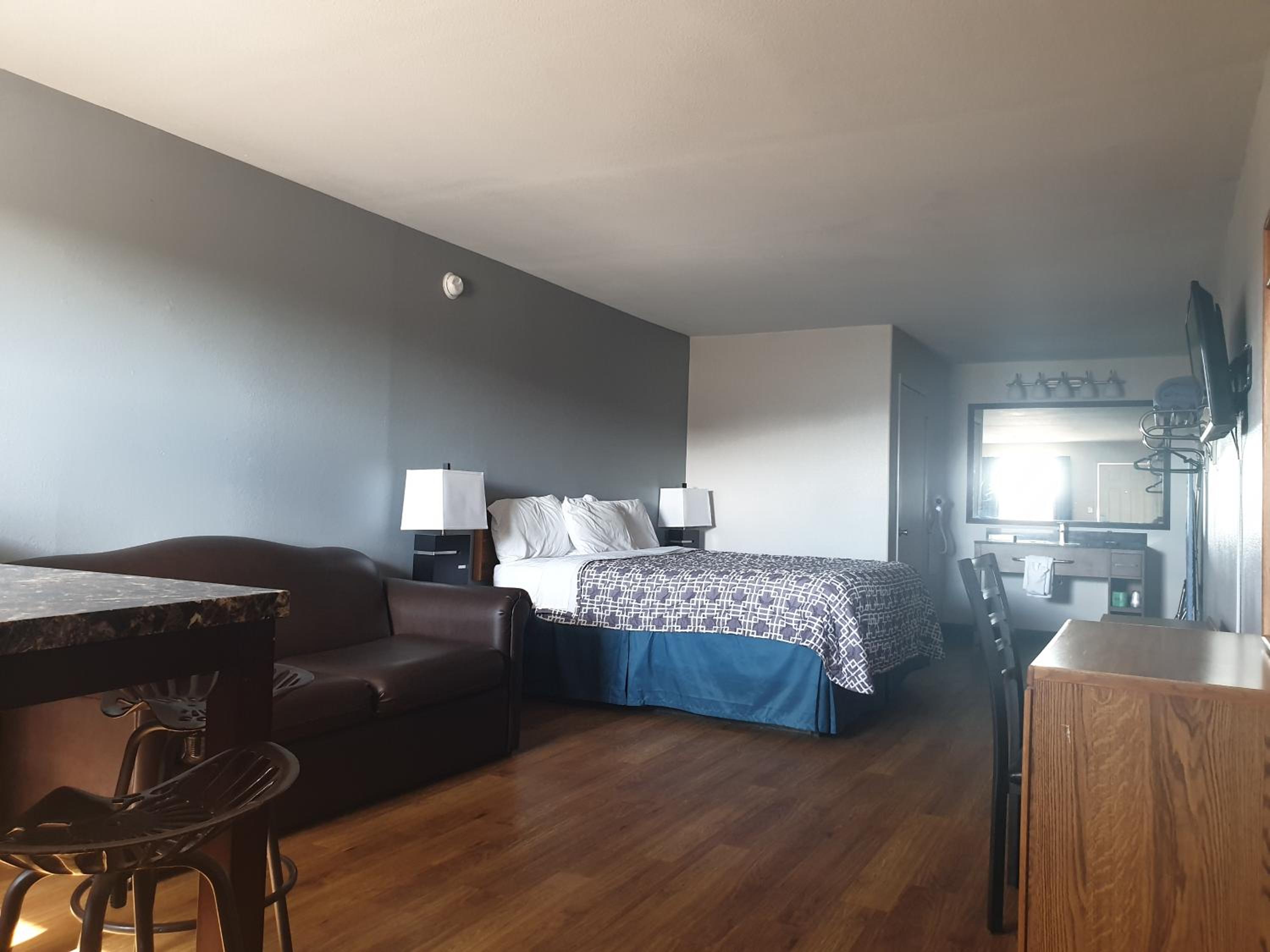 Riata Inn - Marfa - Property Image 11