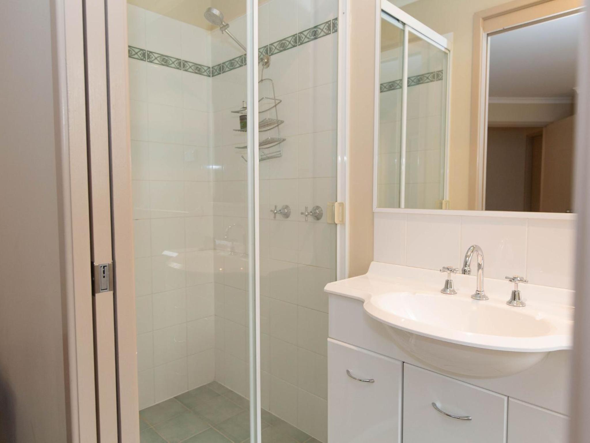 Acacia 5 2 Kirwan Close