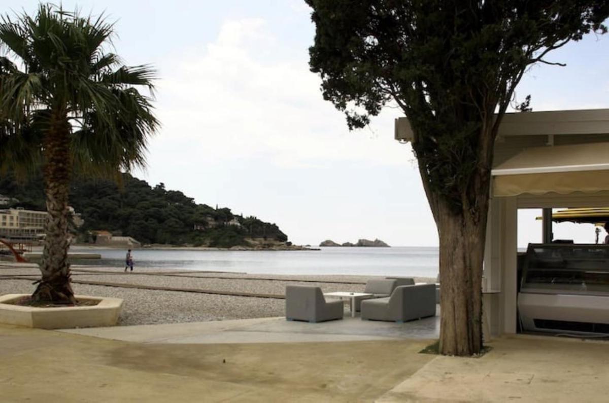 Sunset Beachfront Dubrovnik Villa