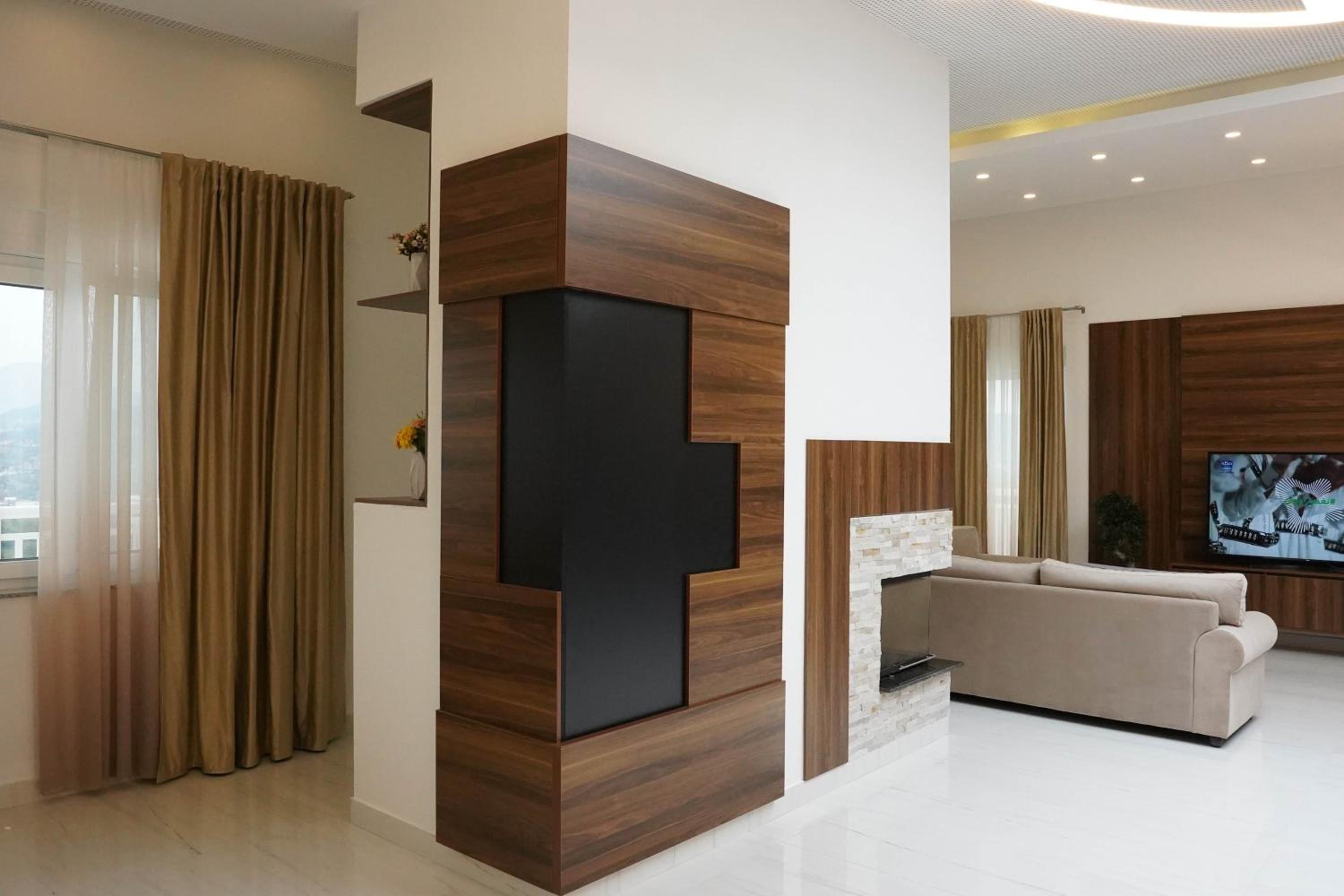 Al Hayat Apartments