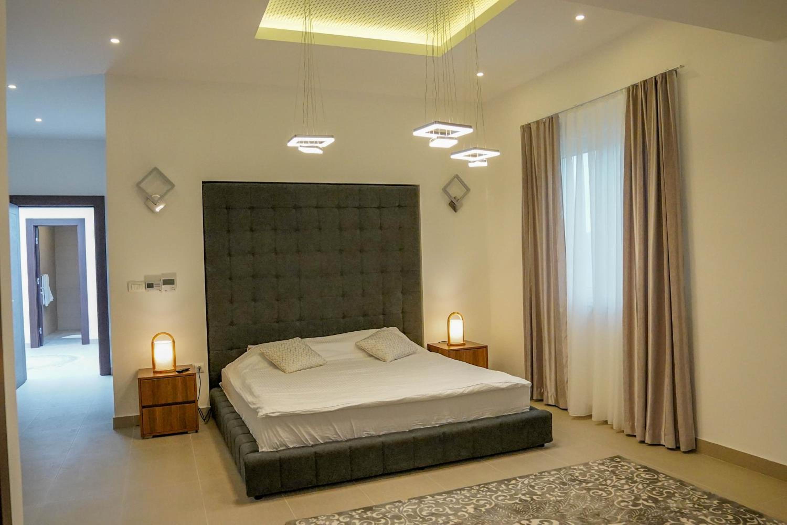 Al Hayat Apartments