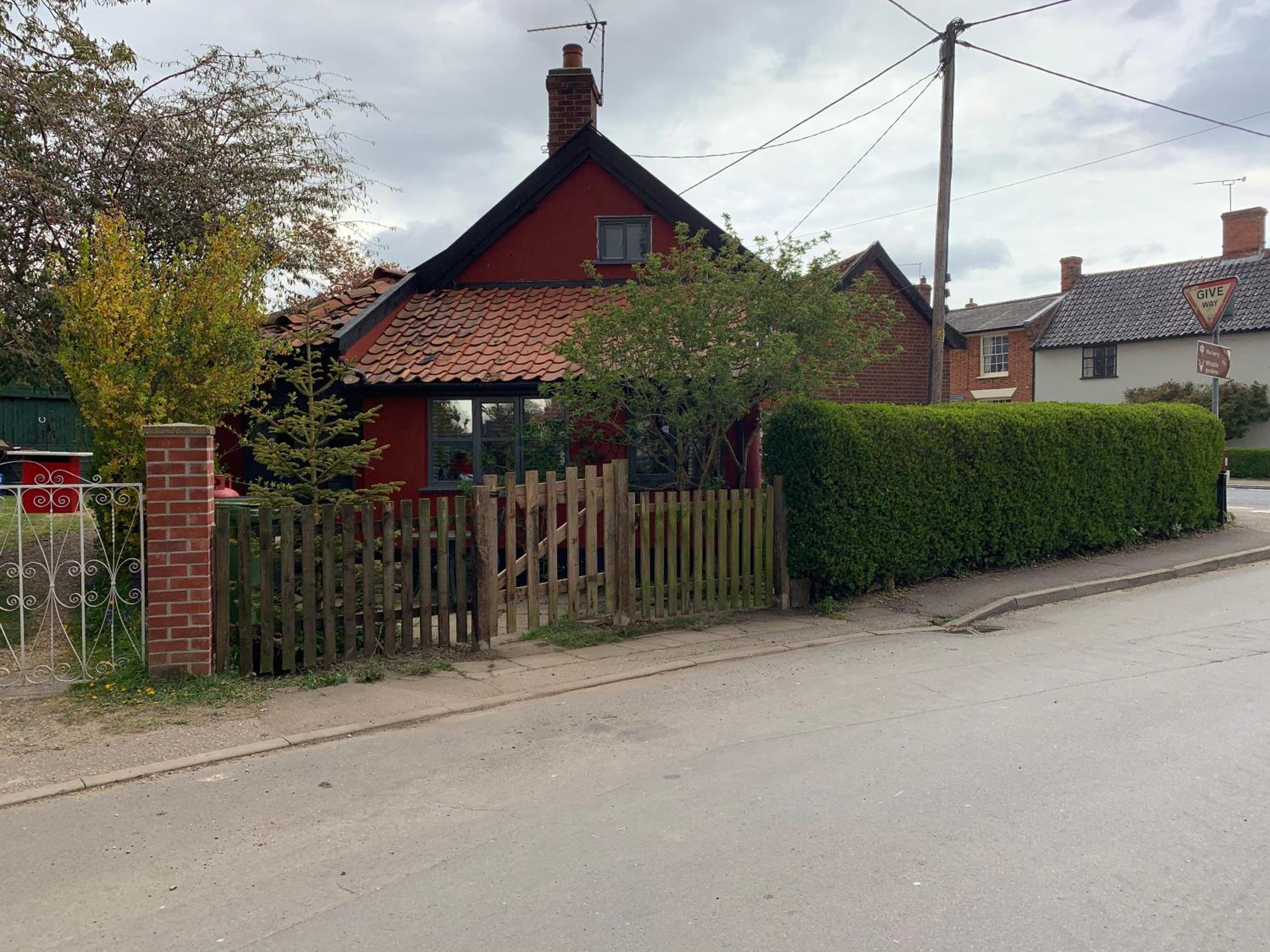 Myrtle cottage