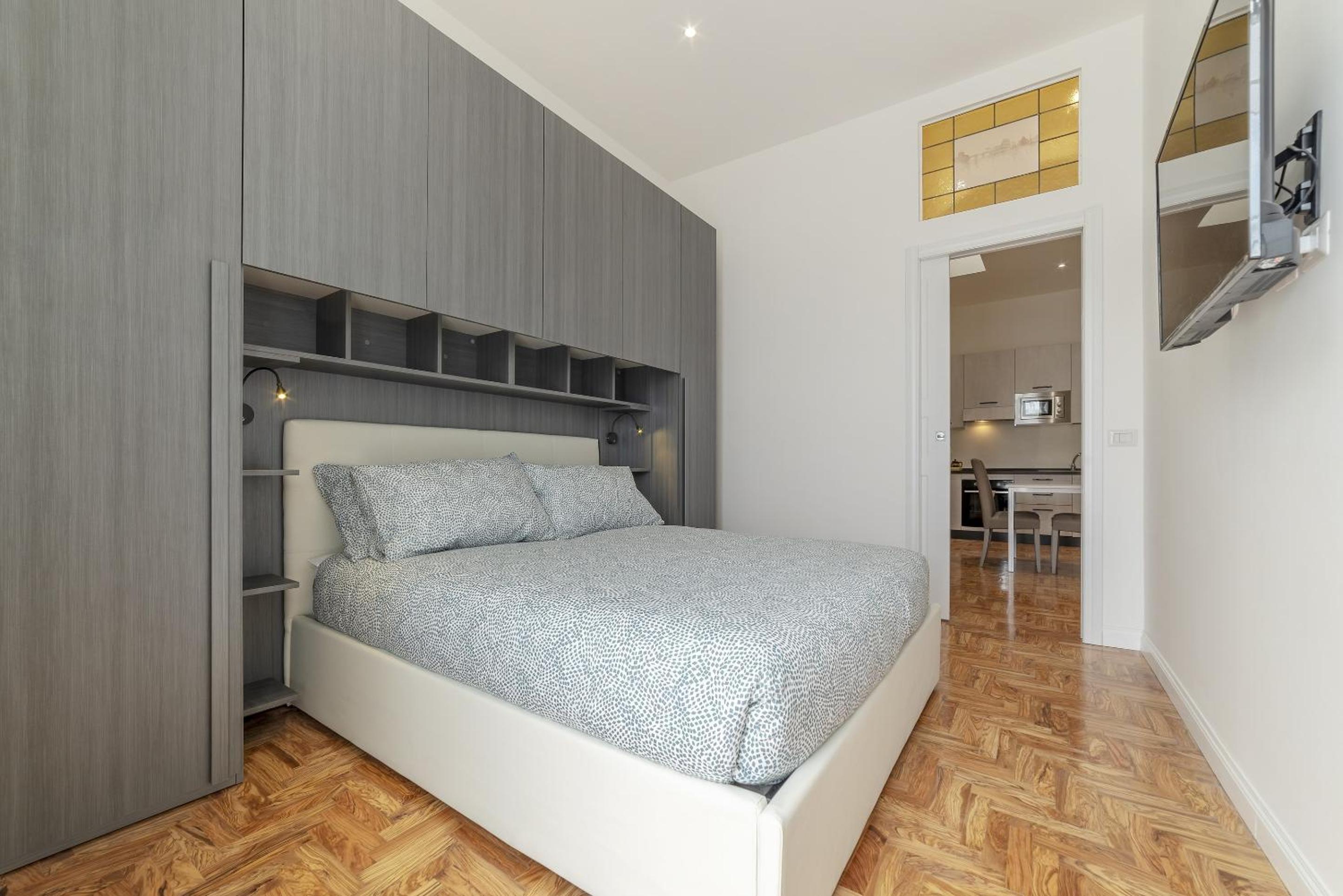 GuestHost - Rione Prati Elegant Apartment with Balcony