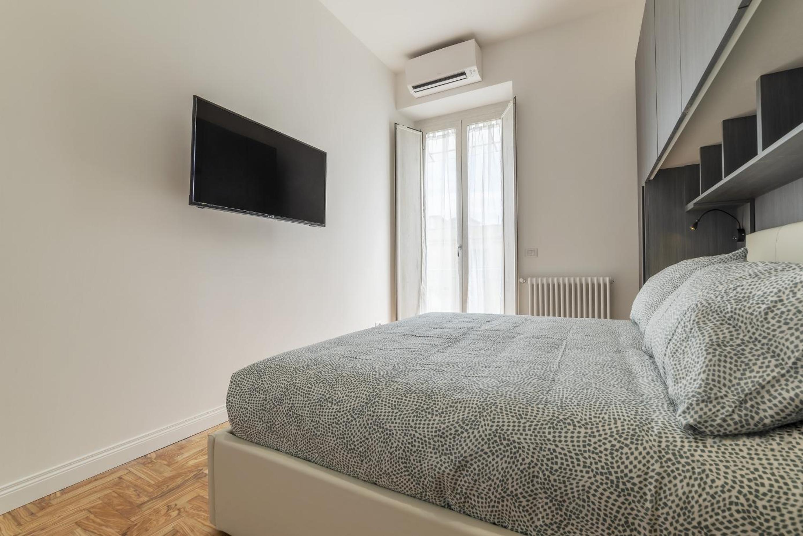 GuestHost - Rione Prati Elegant Apartment with Balcony