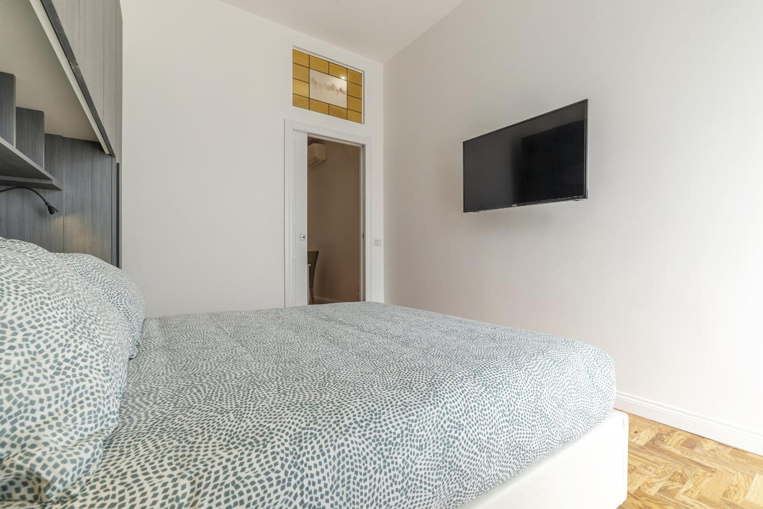 GuestHost - Rione Prati Elegant Apartment with Balcony