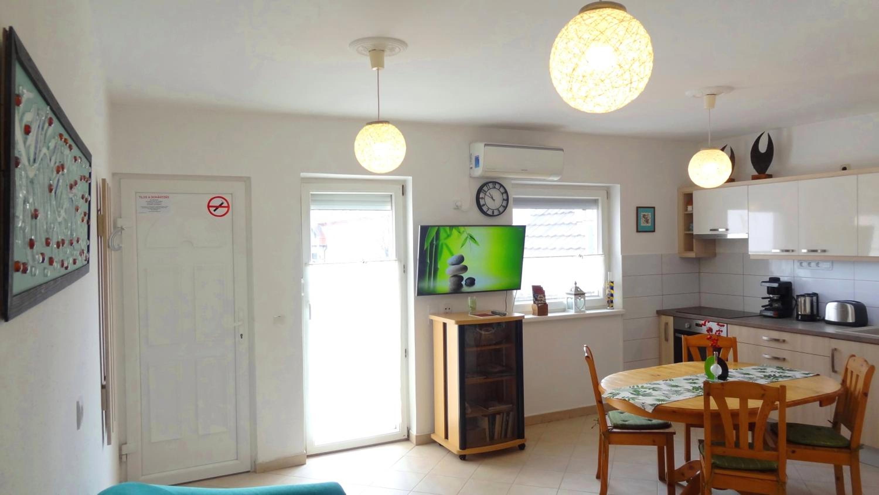 Gere Apartment House