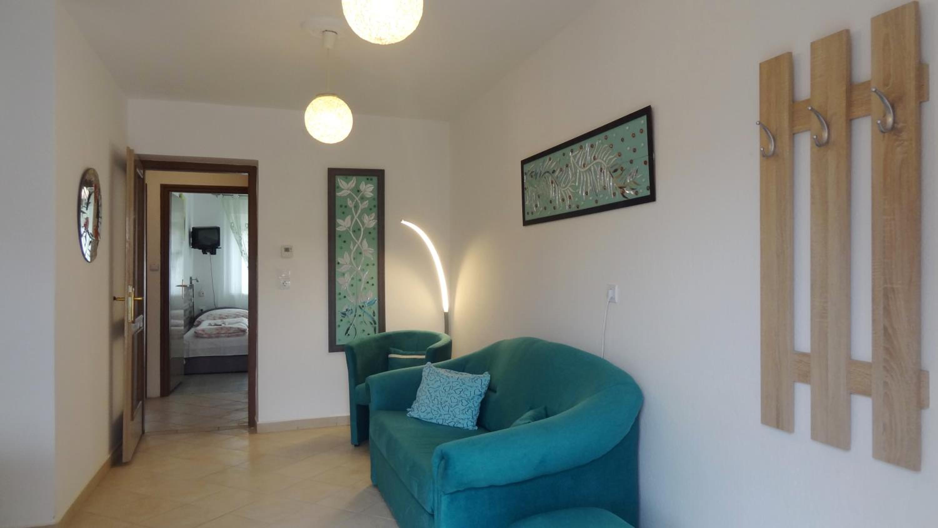 Gere Apartment House