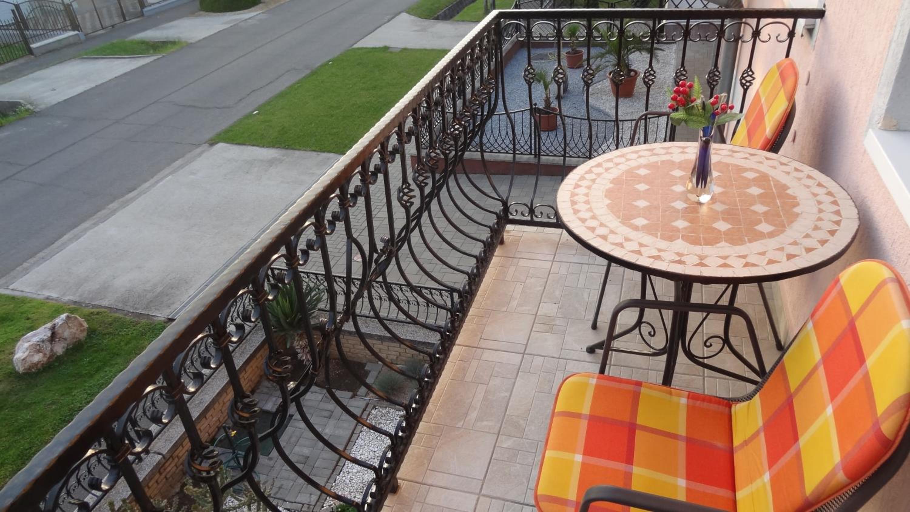Gere Apartment House
