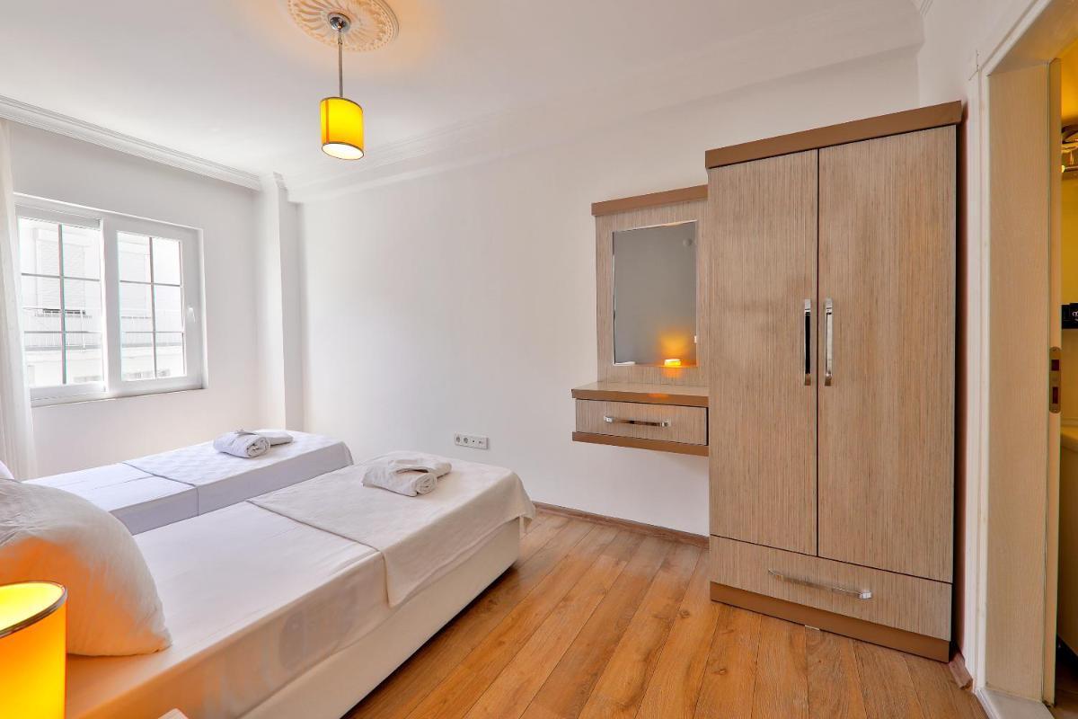 Bossa Nova Apart - Image 131