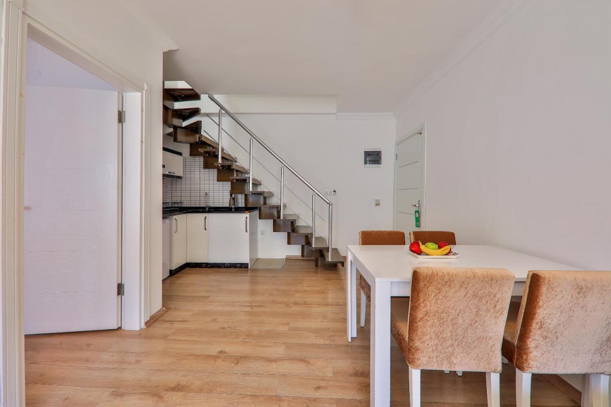 Bossa Nova Apart - Image 105