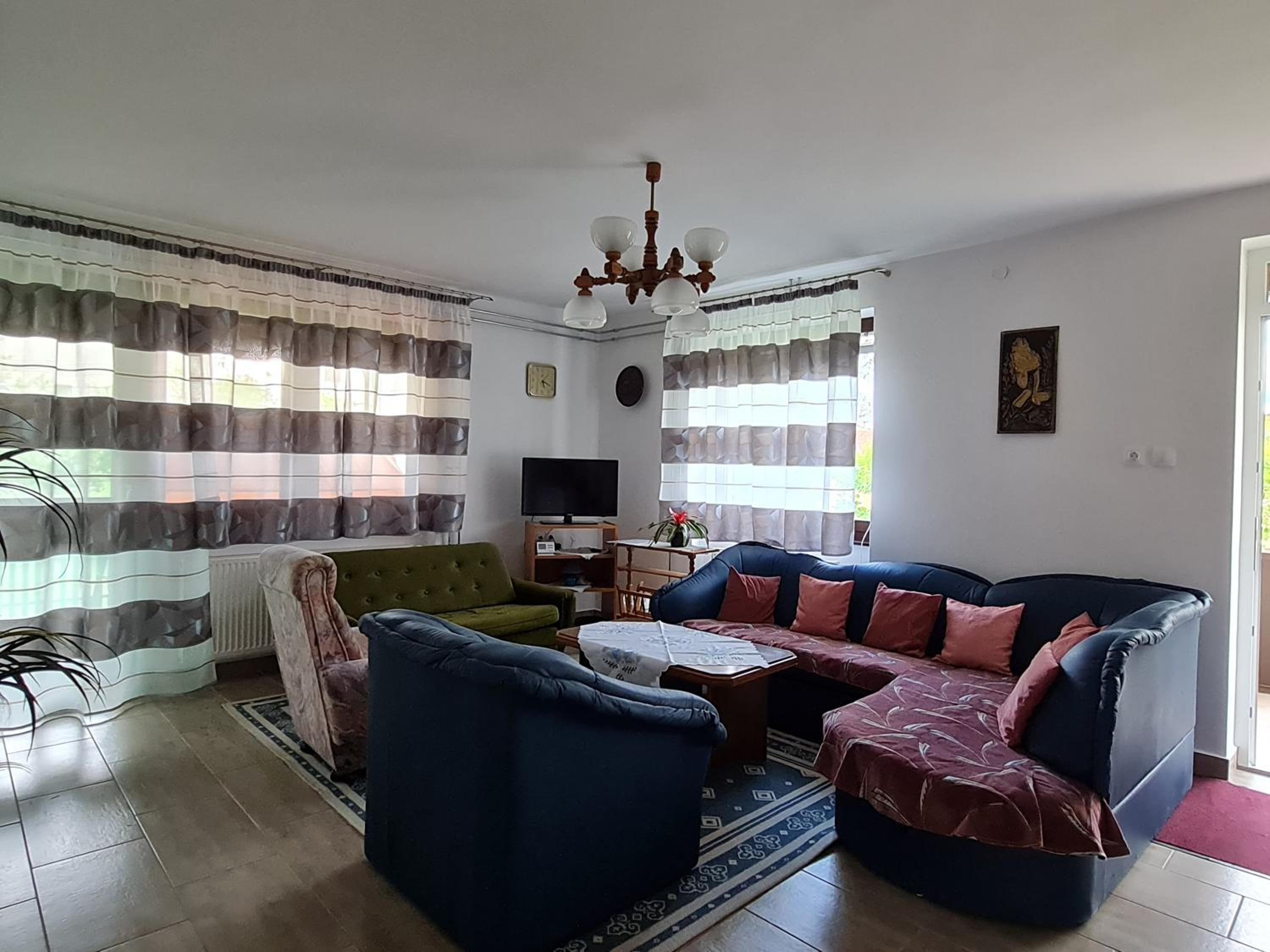 Gyöngyvirág Apartman Lenti view 2