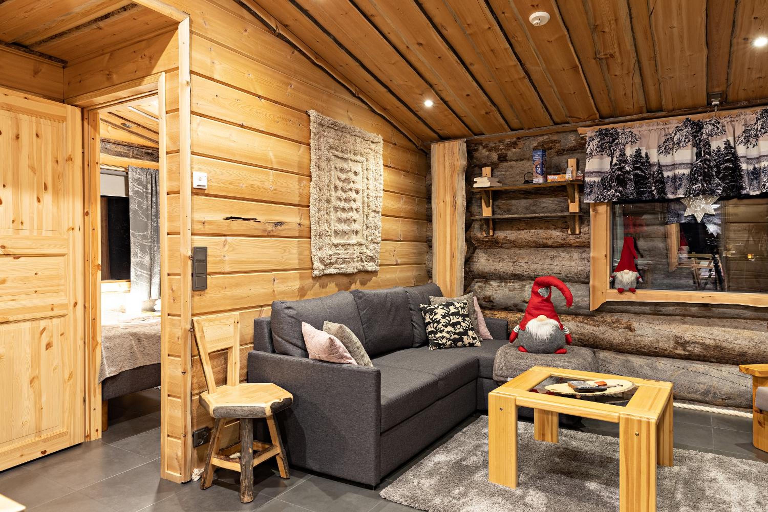 Polar Aurora Cabins view 3