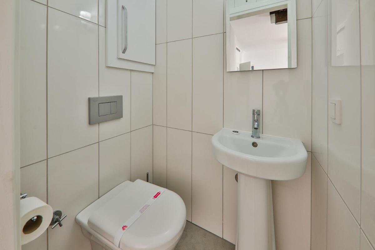 Bossa Nova Apart - Image 167