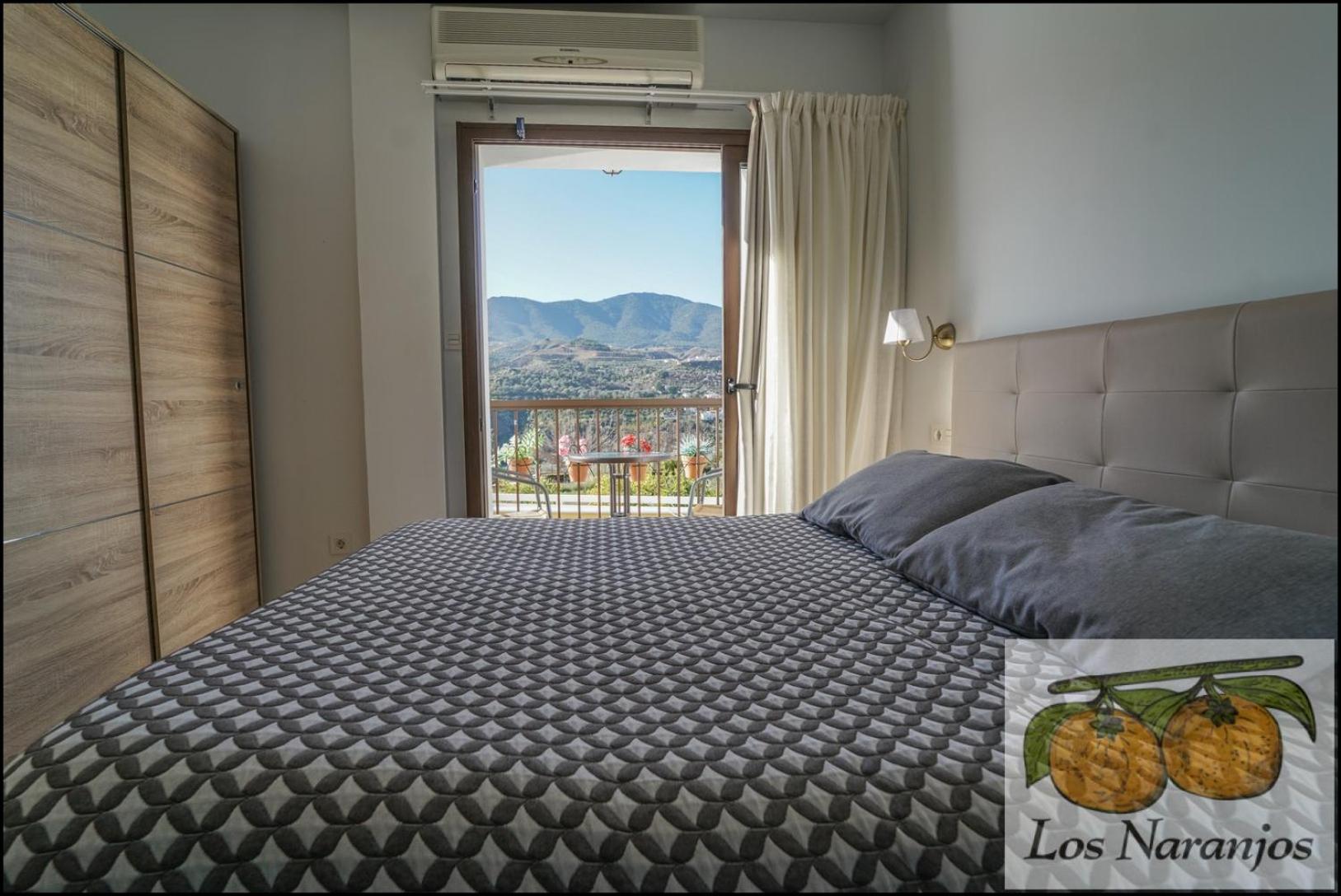 Hostal y Apartamento Rural Los Naranjos