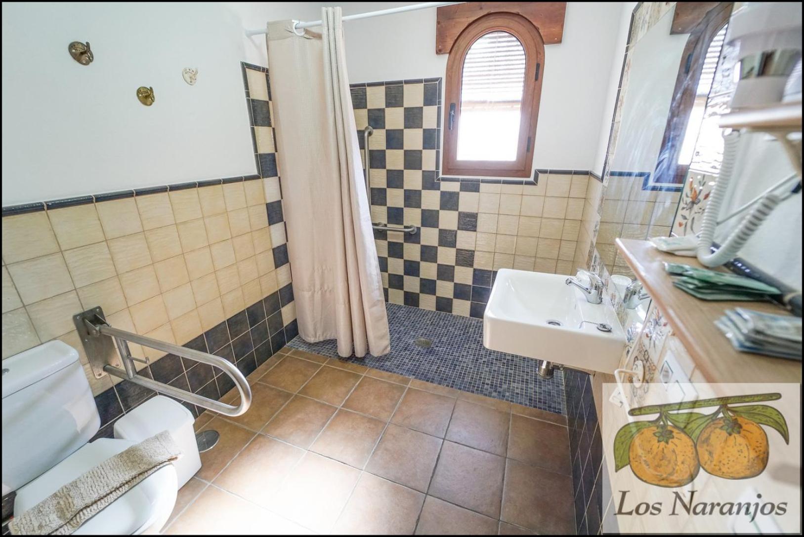 Hostal y Apartamento Rural Los Naranjos