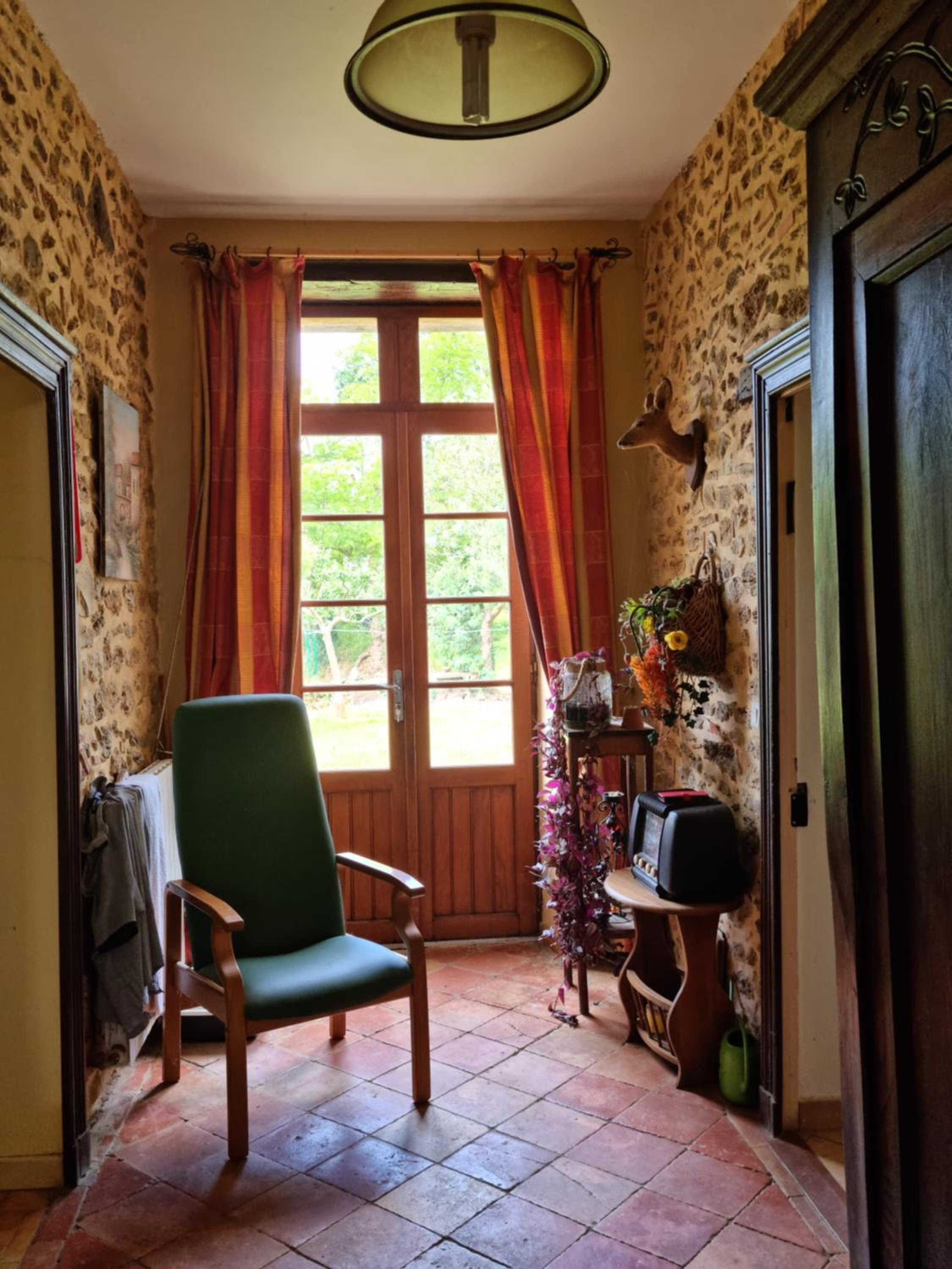 Photo 6