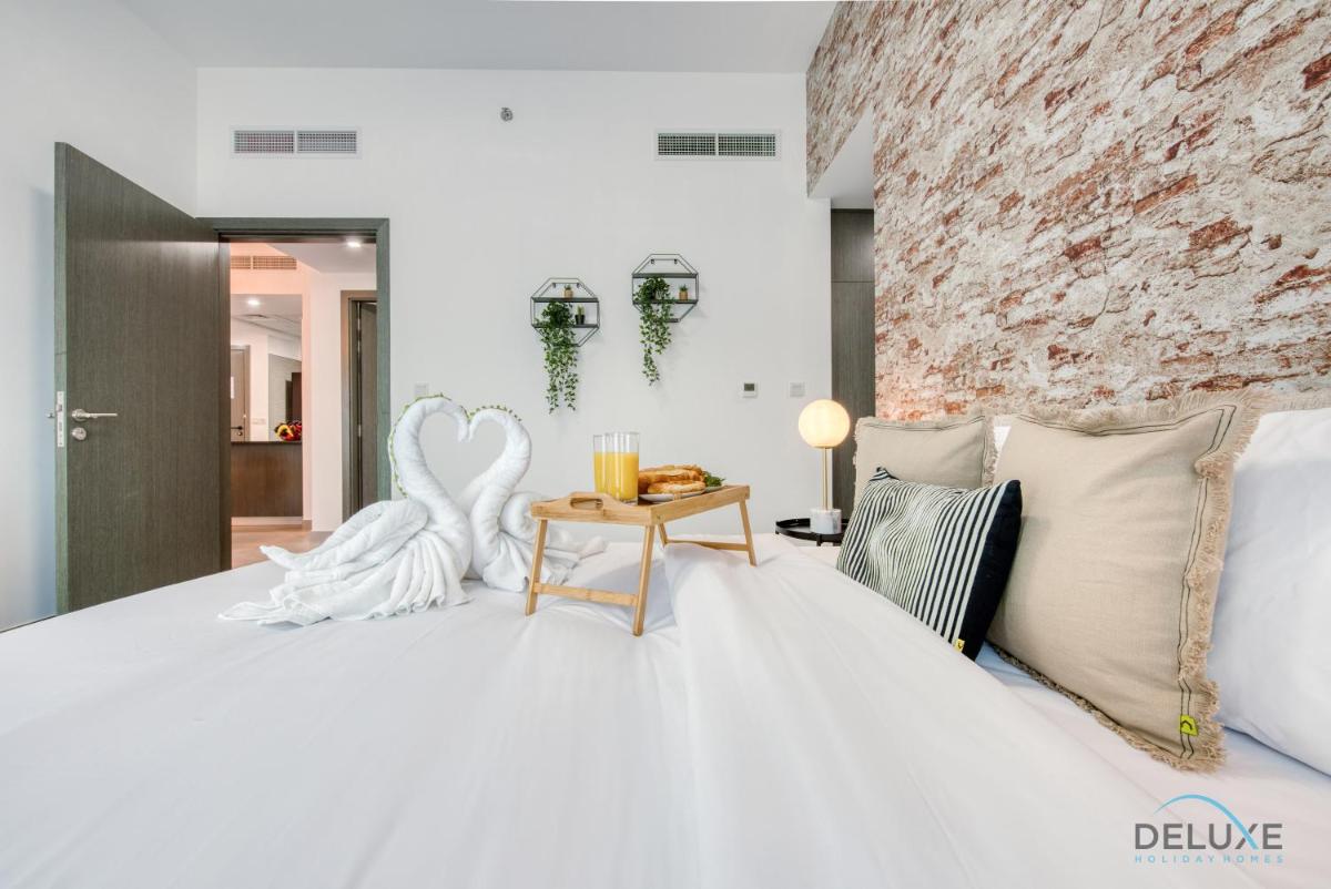 Stylish 2BR in Bella Rose Al Barsha South by Deluxe Holiday Homes