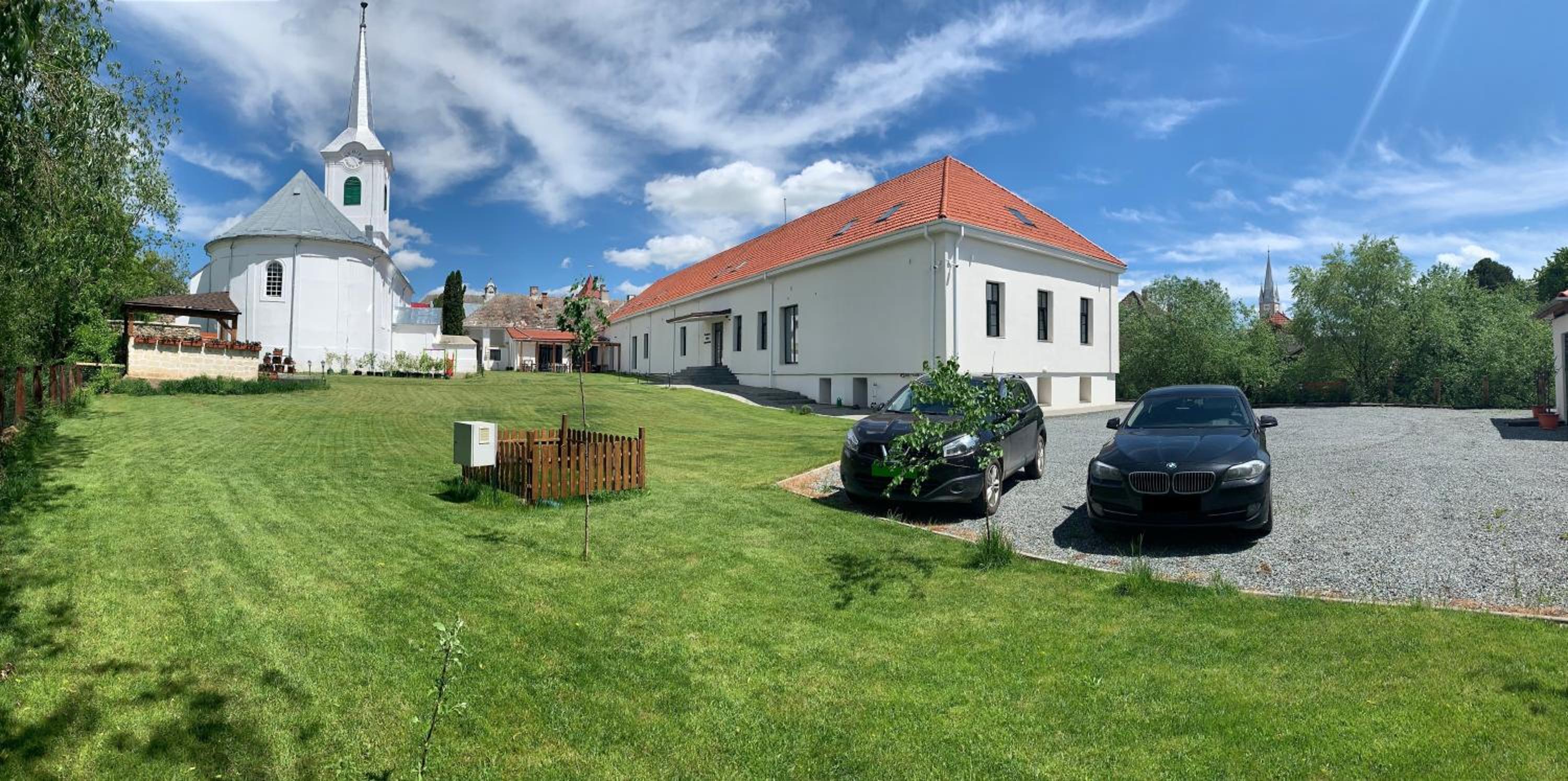 Photo 36