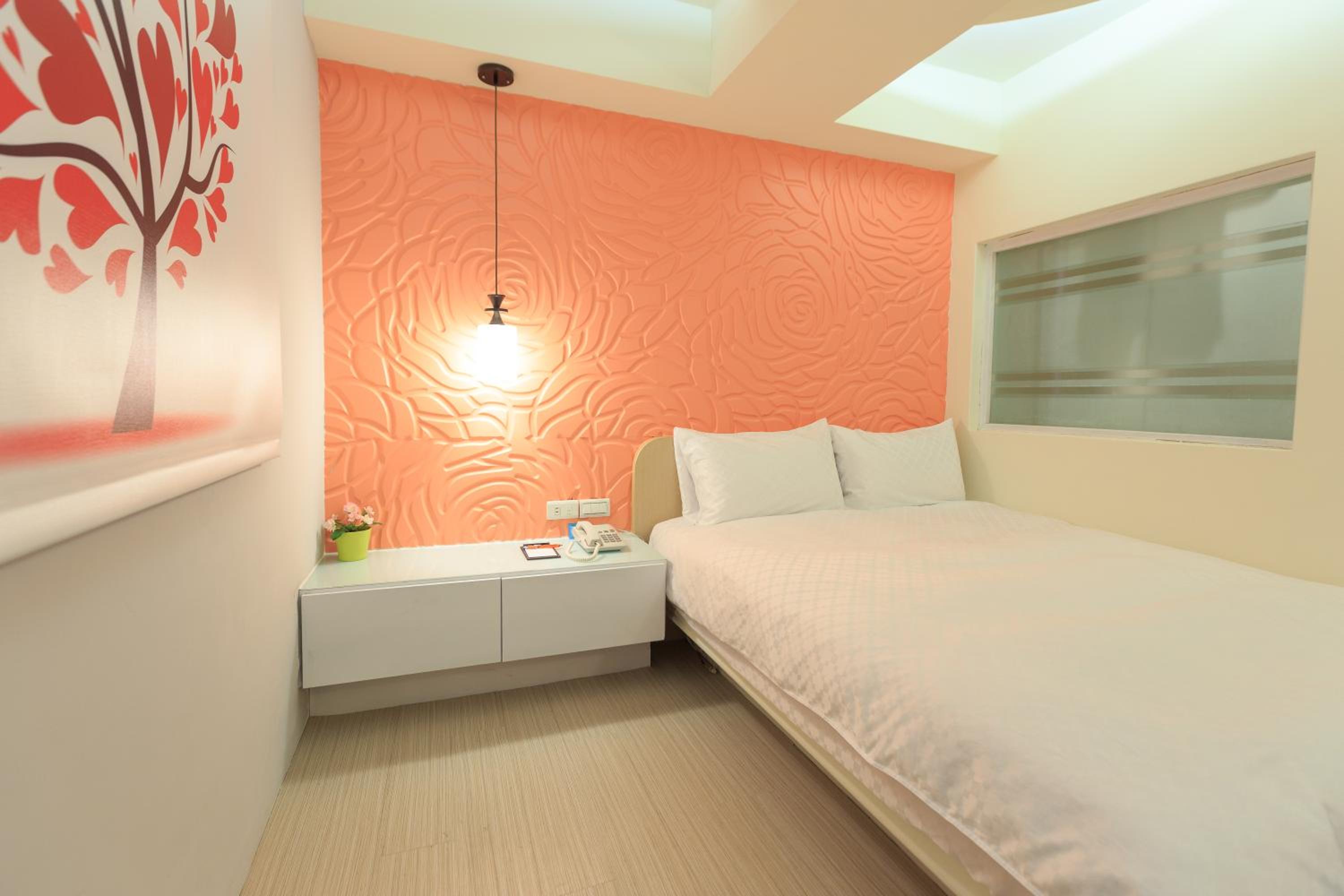 Travelyoung Hotel