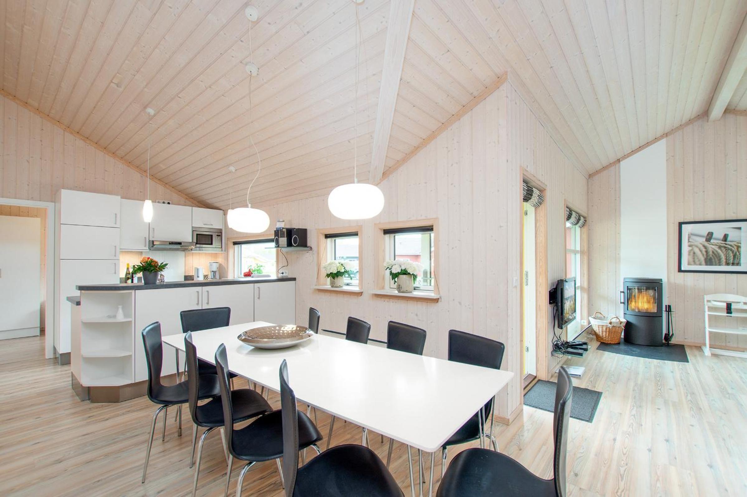Resort 1 Surfer's Residence E 137