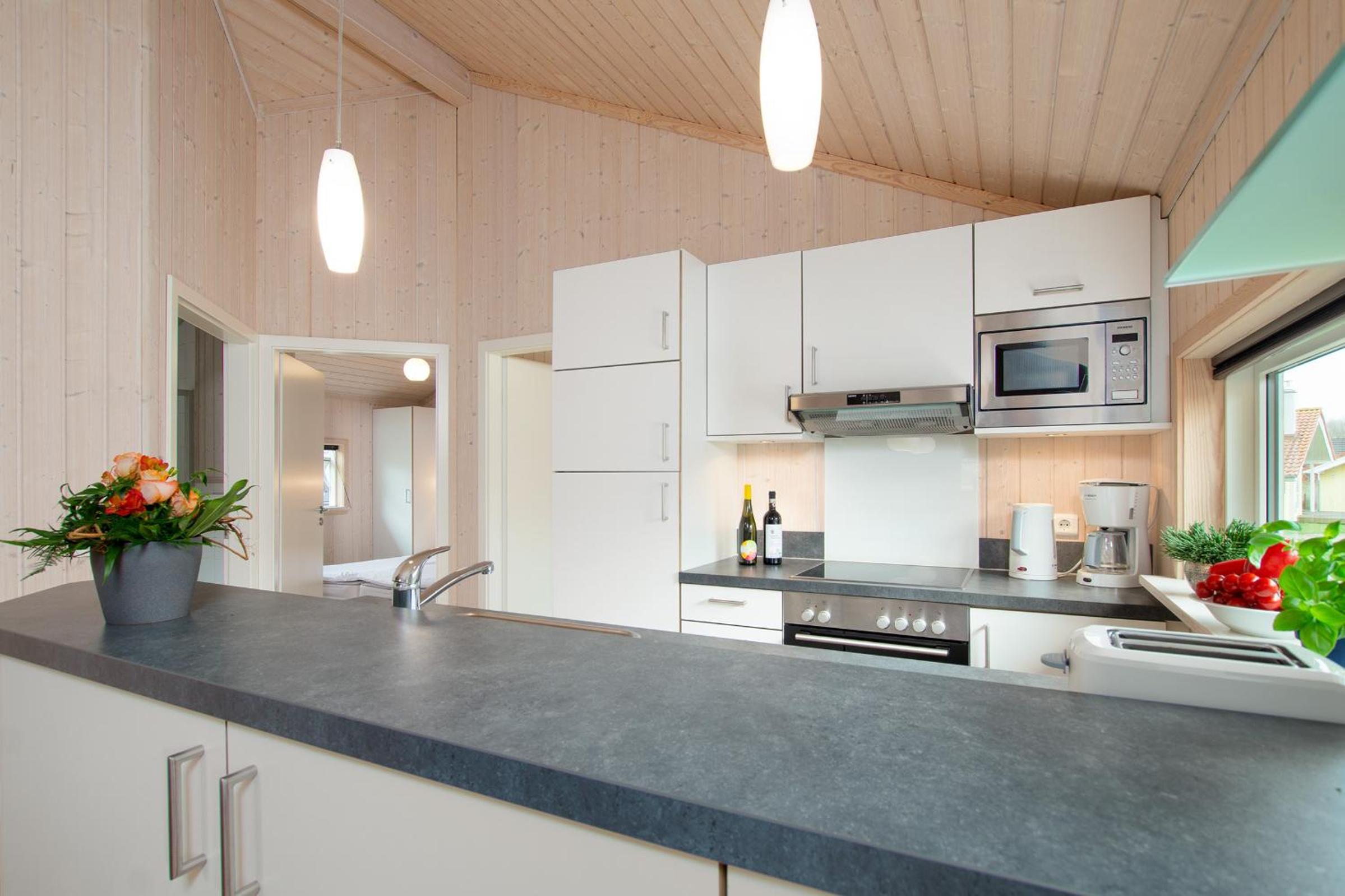 Resort 1 Surfer's Residence E 137